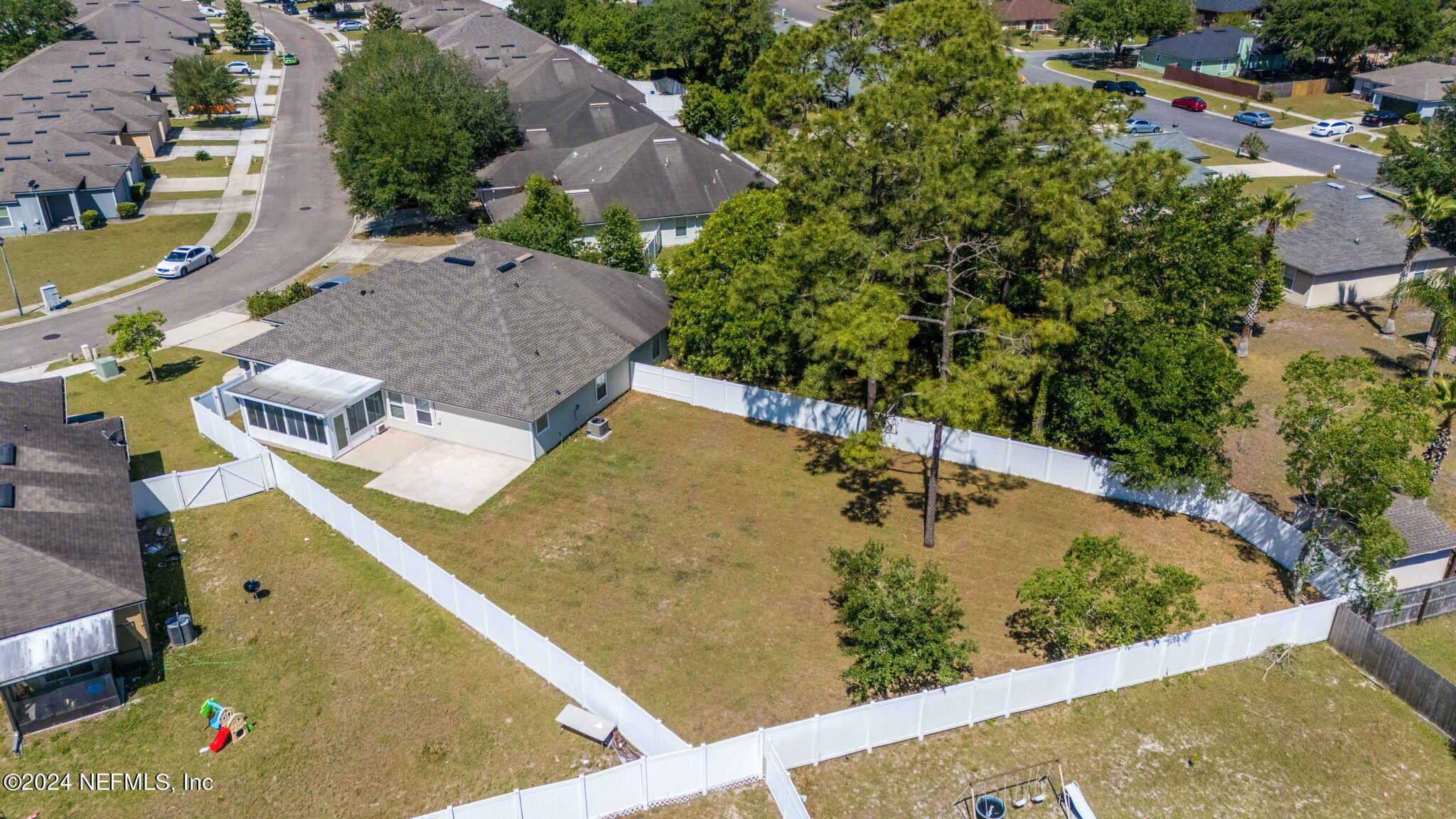 8601 JULIA MARIE Circle