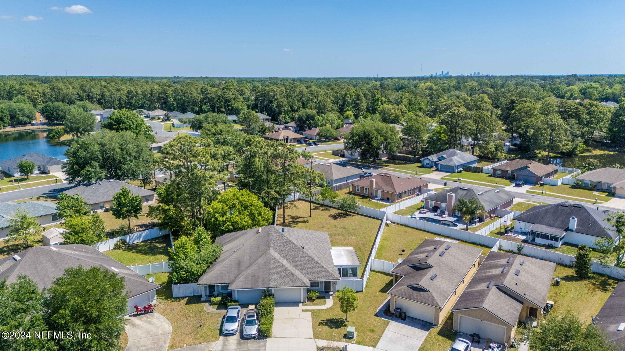 8601 JULIA MARIE Circle