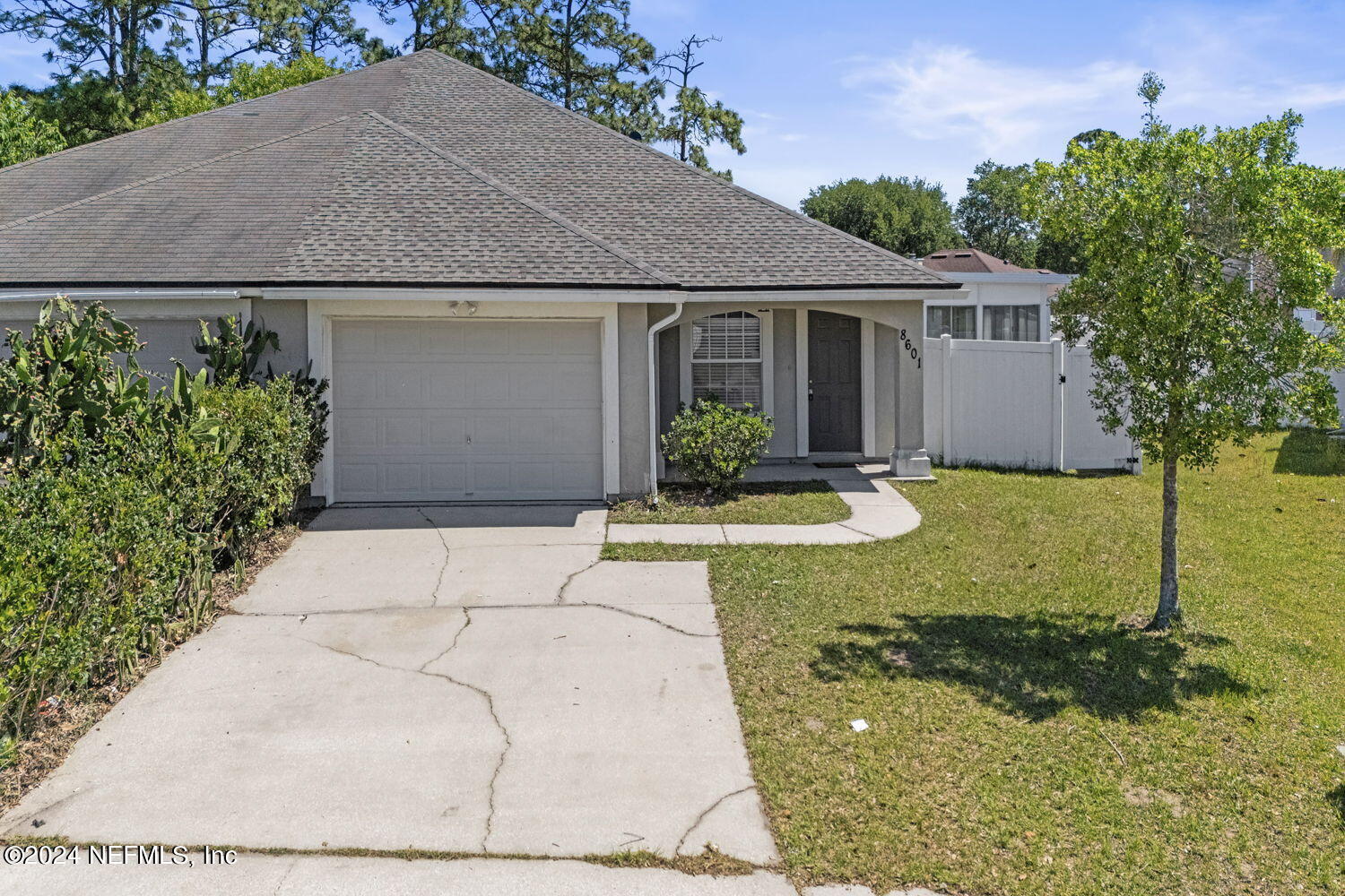 8601 JULIA MARIE Circle