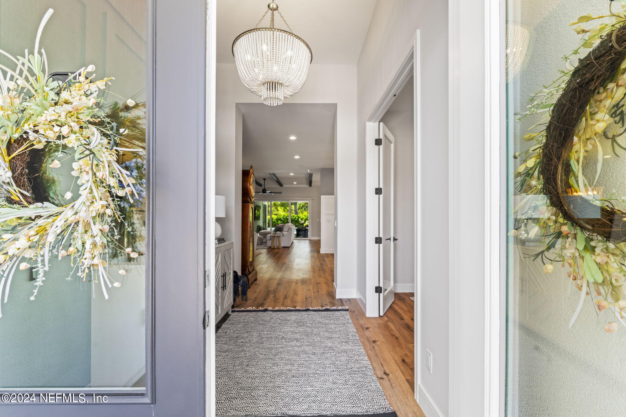 401 LACOSTA VILLA Court