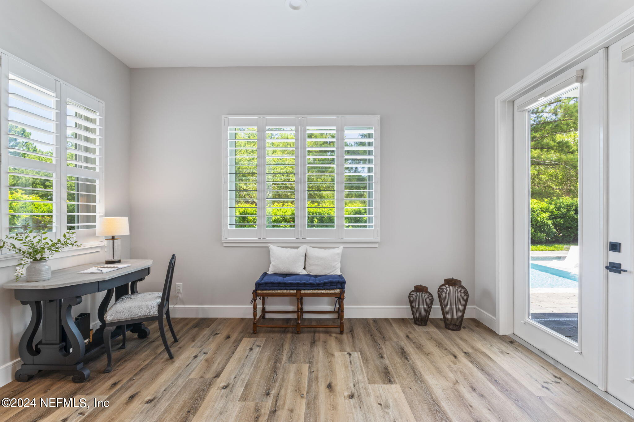 401 LACOSTA VILLA Court