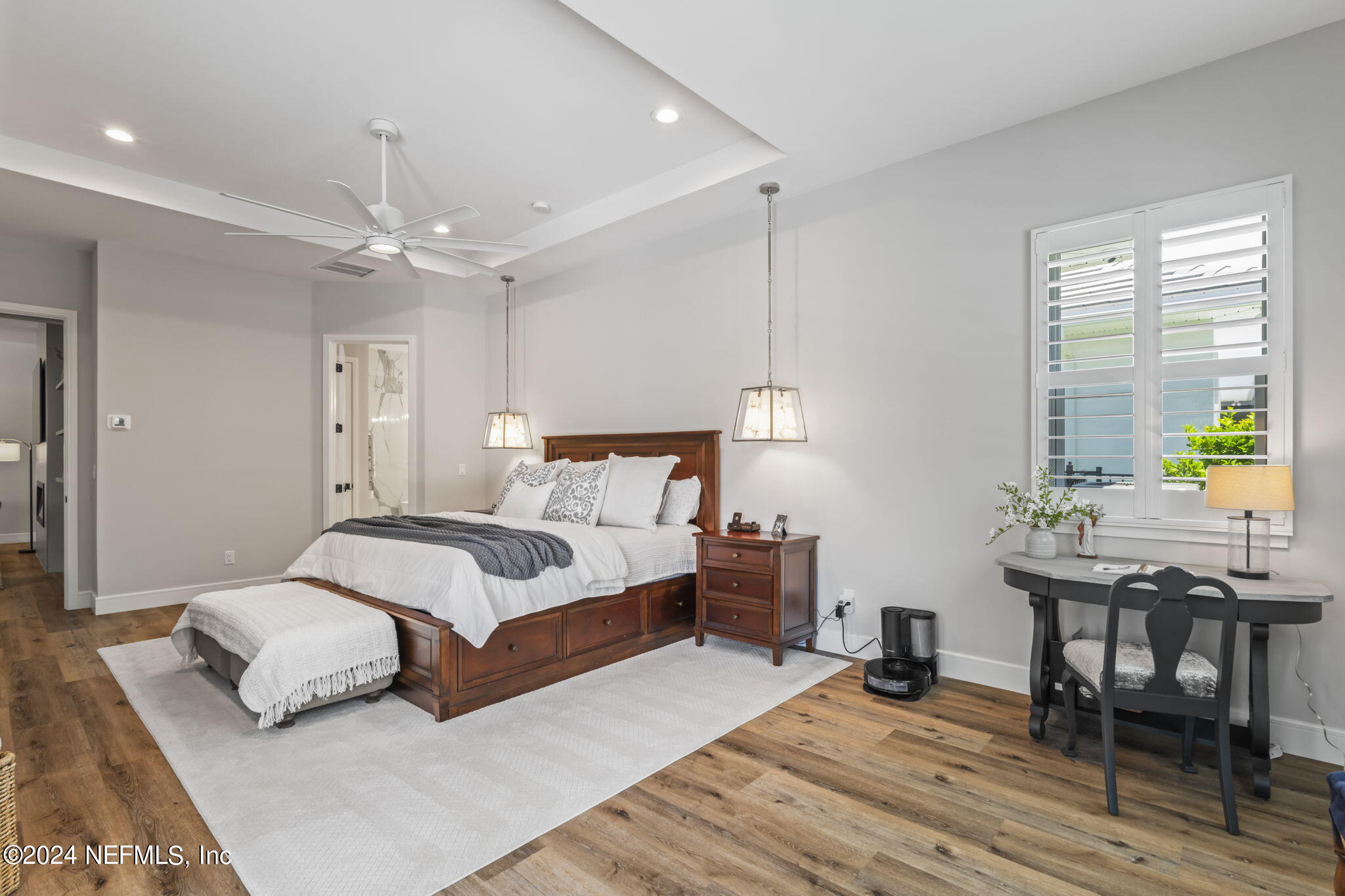 401 LACOSTA VILLA Court