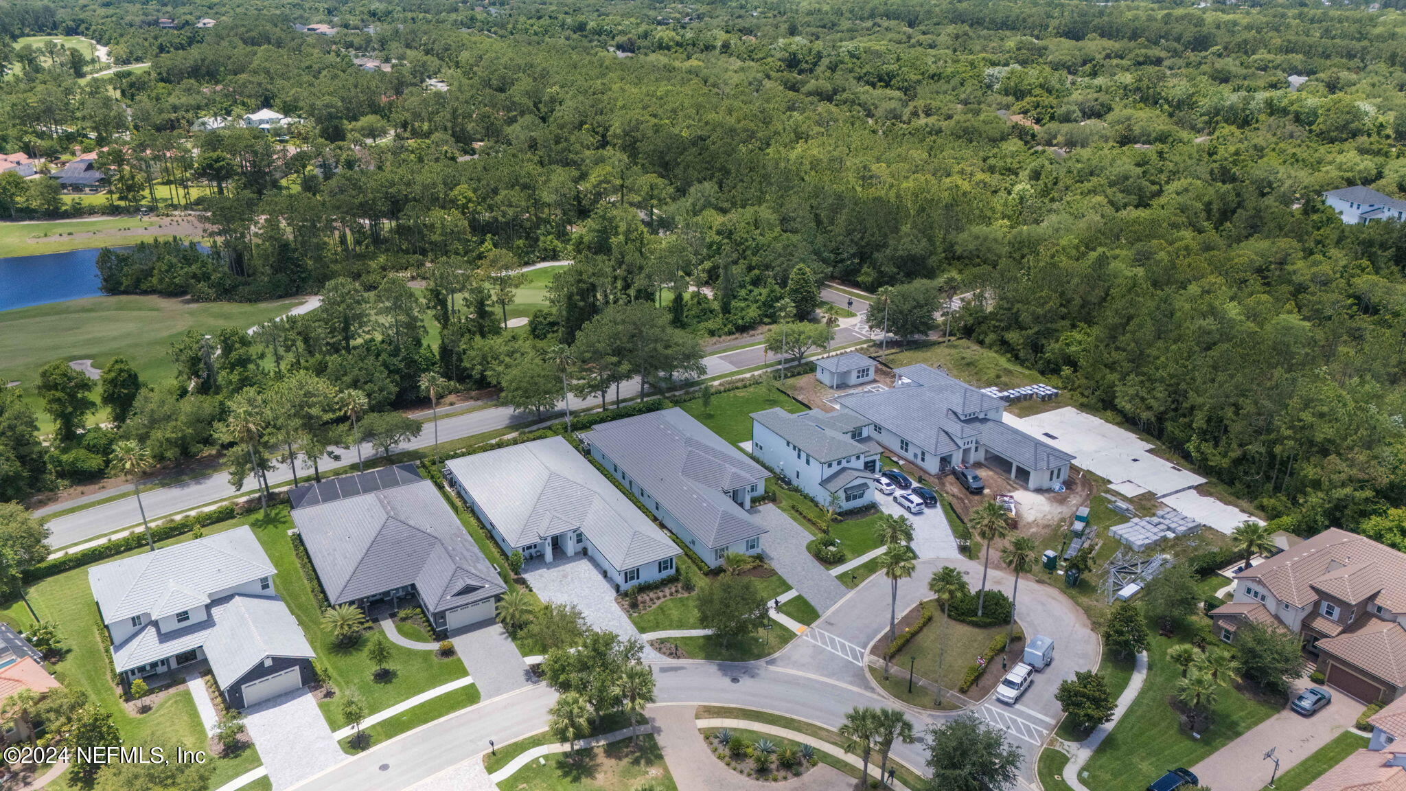 401 LACOSTA VILLA Court