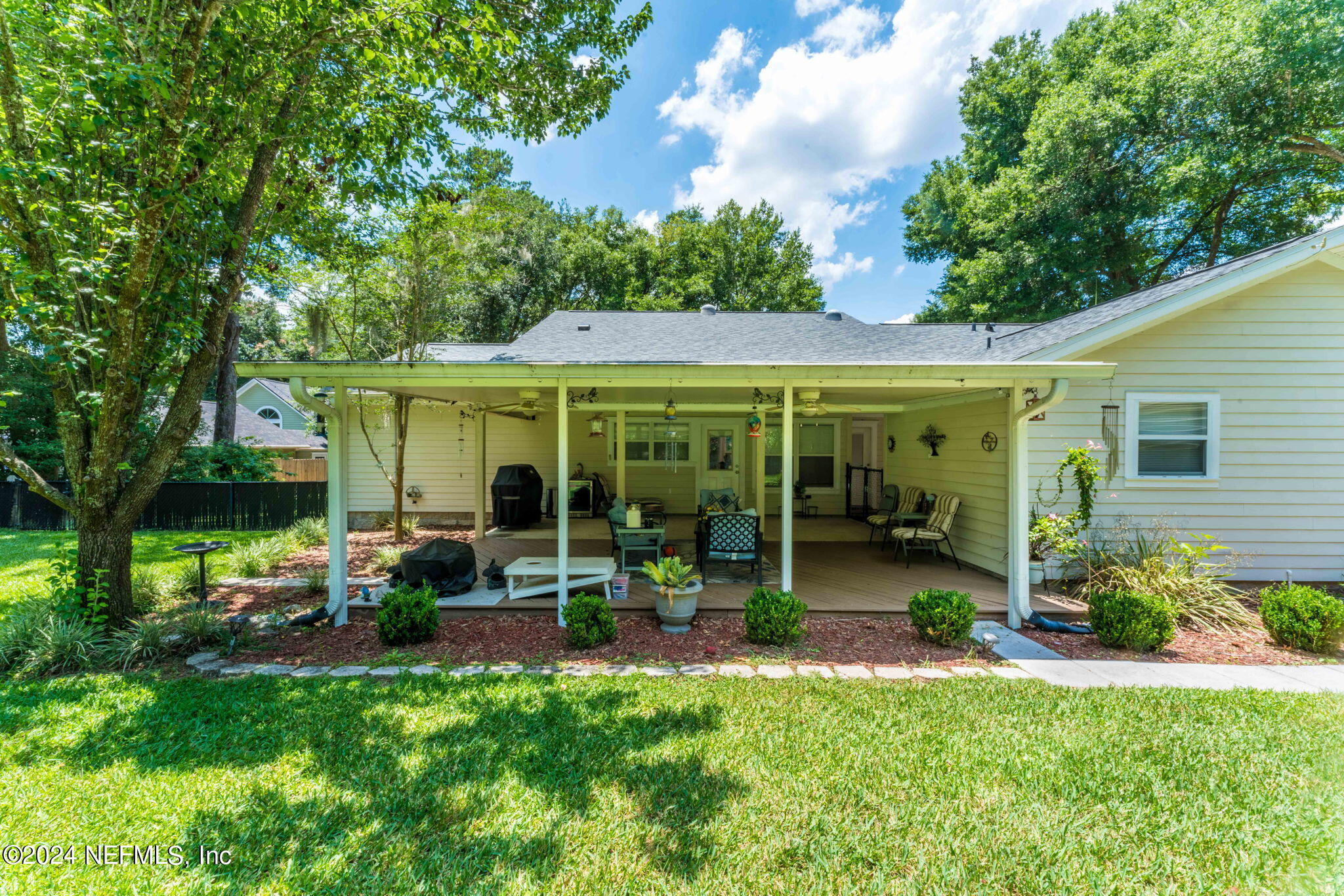 1743 PLAINFIELD Avenue