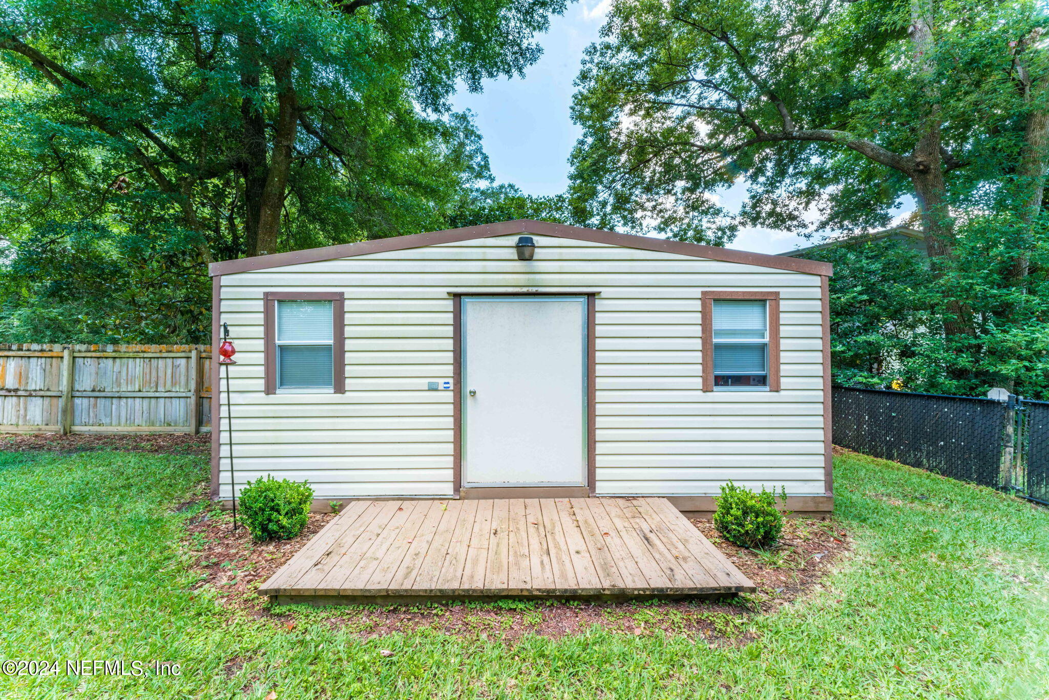 1743 PLAINFIELD Avenue