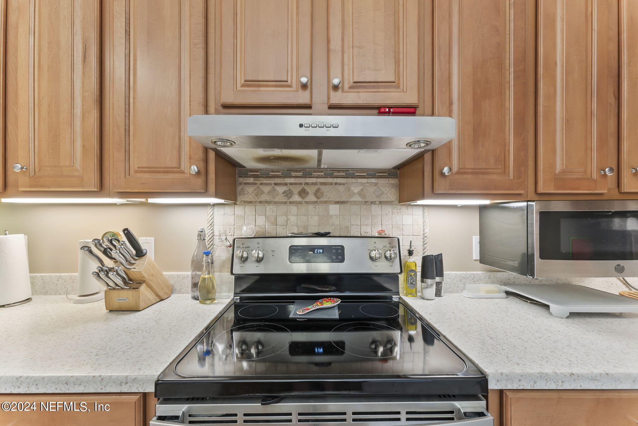 1743 PLAINFIELD Avenue