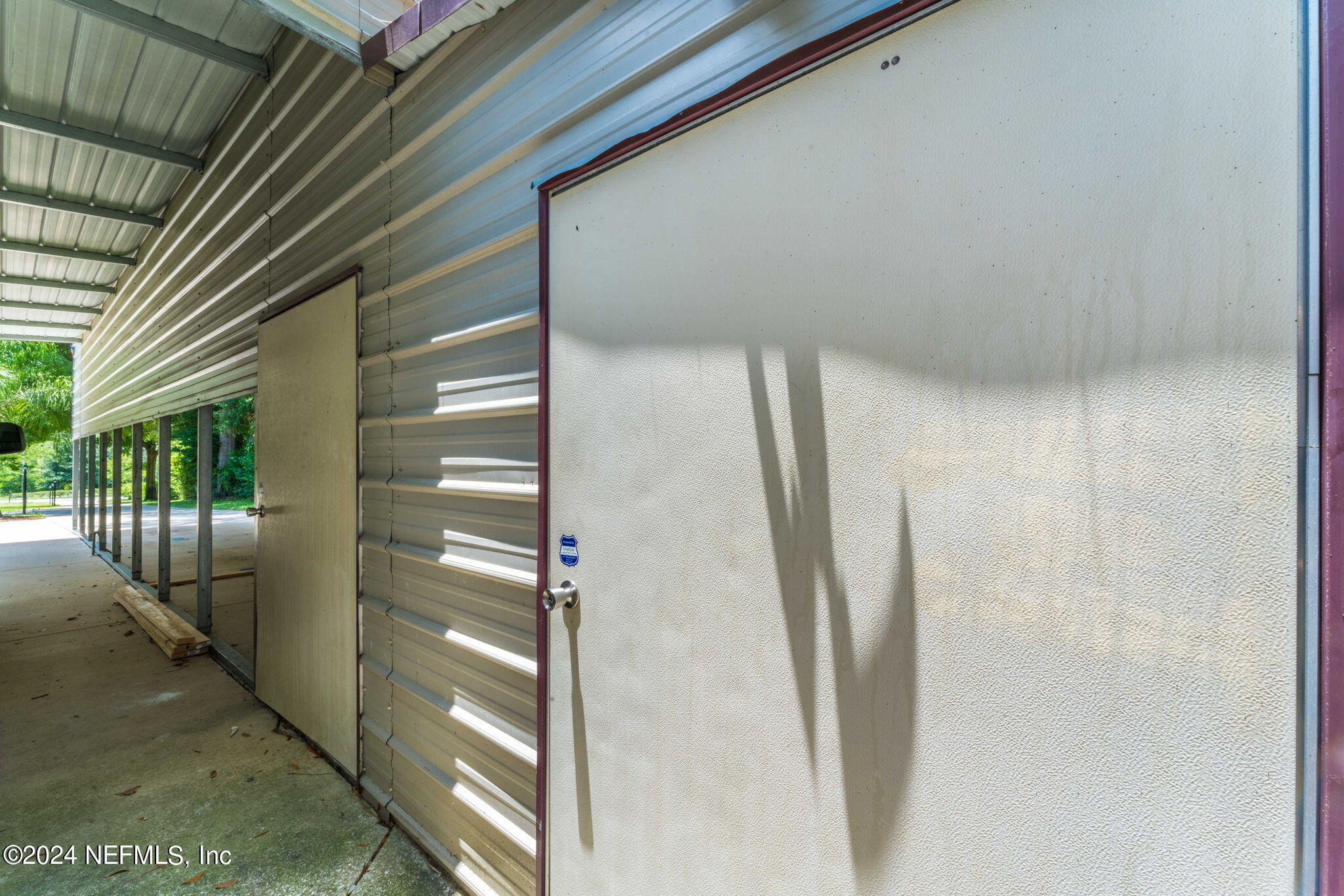 1743 PLAINFIELD Avenue