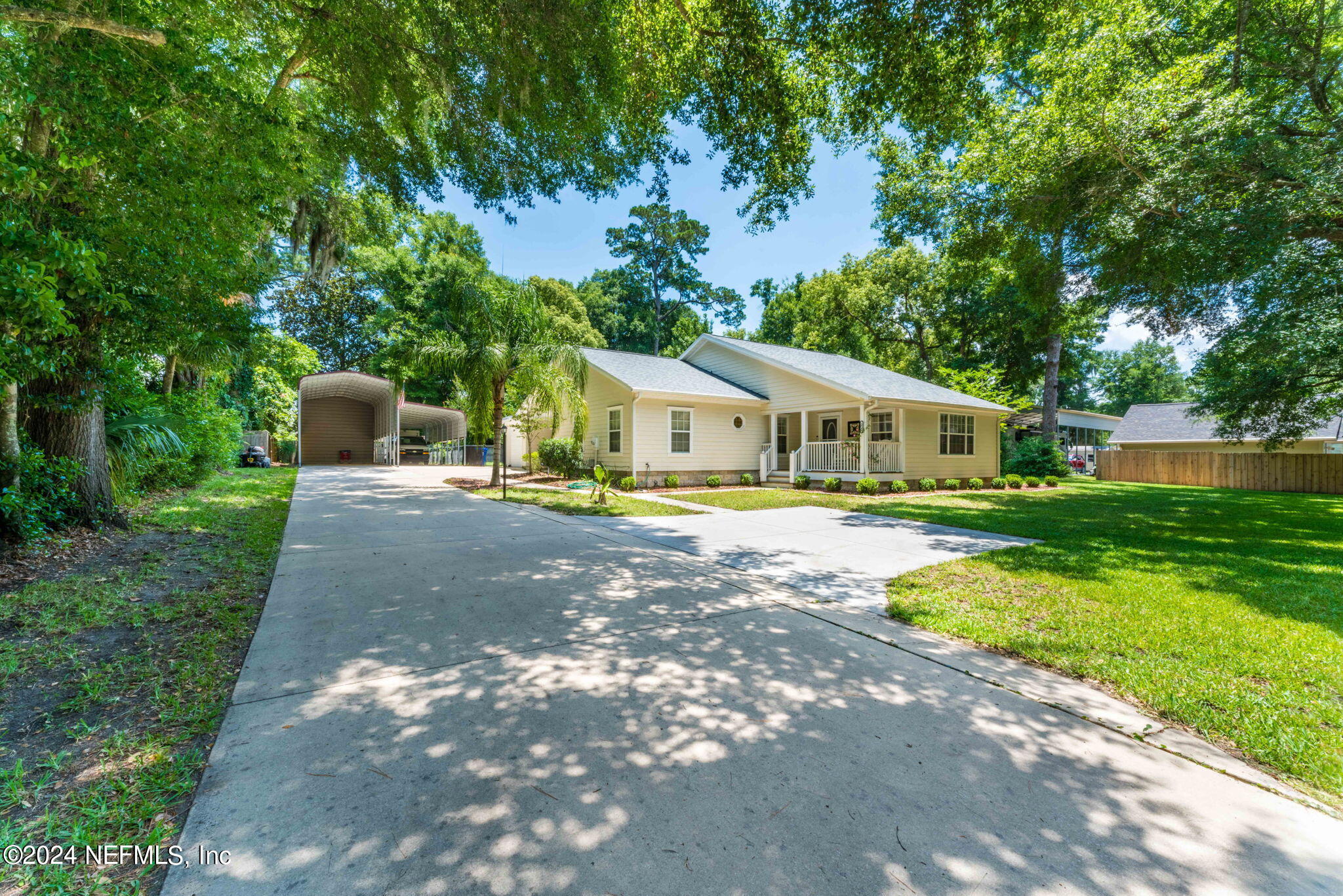 1743 PLAINFIELD Avenue