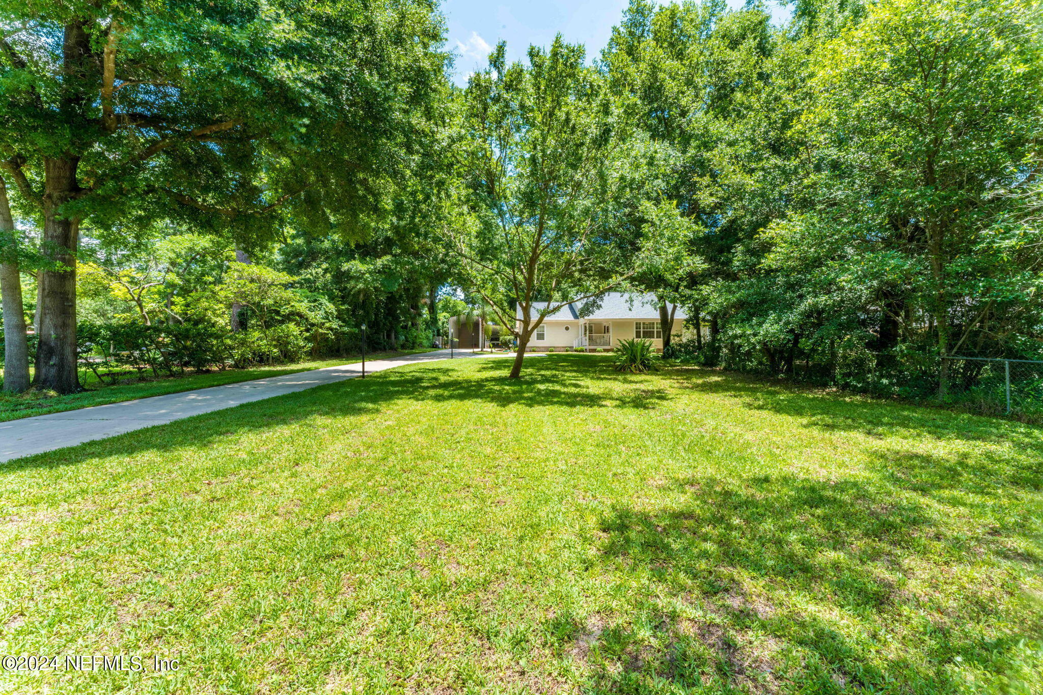 1743 PLAINFIELD Avenue