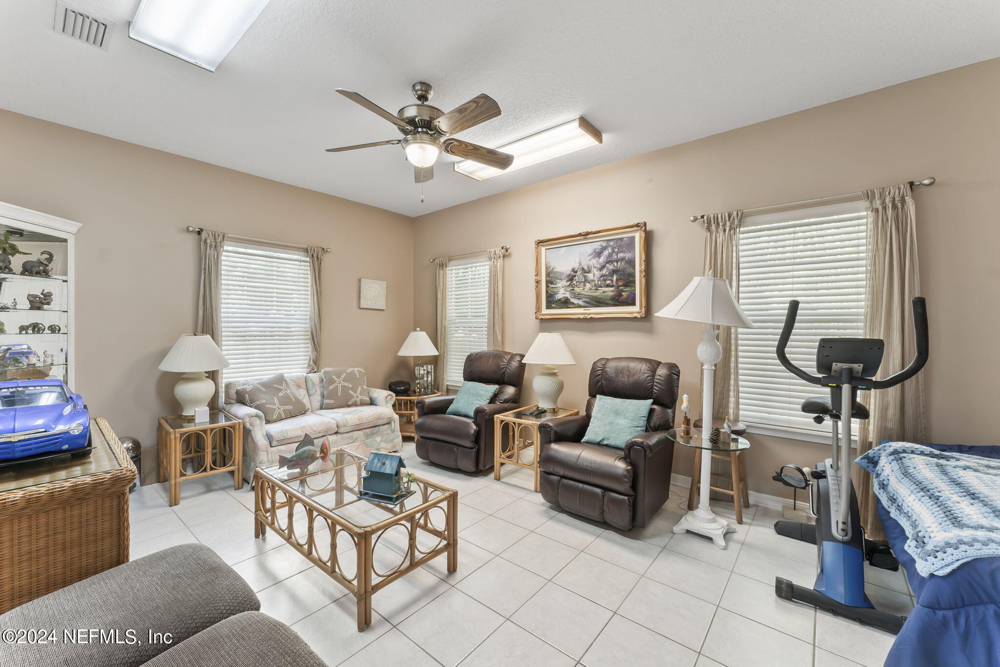 1743 PLAINFIELD Avenue