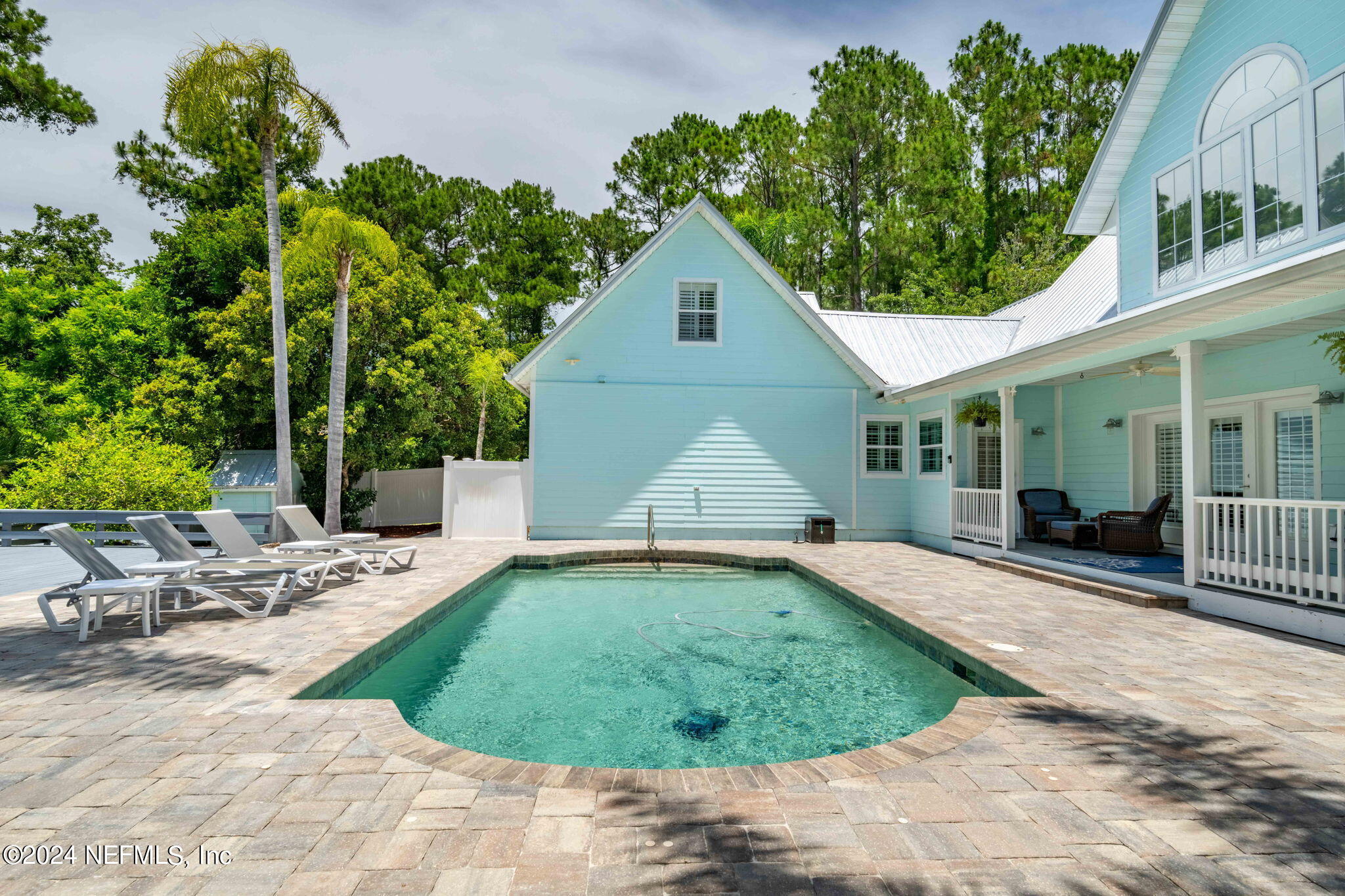 6737 HIDDEN CREEK Boulevard