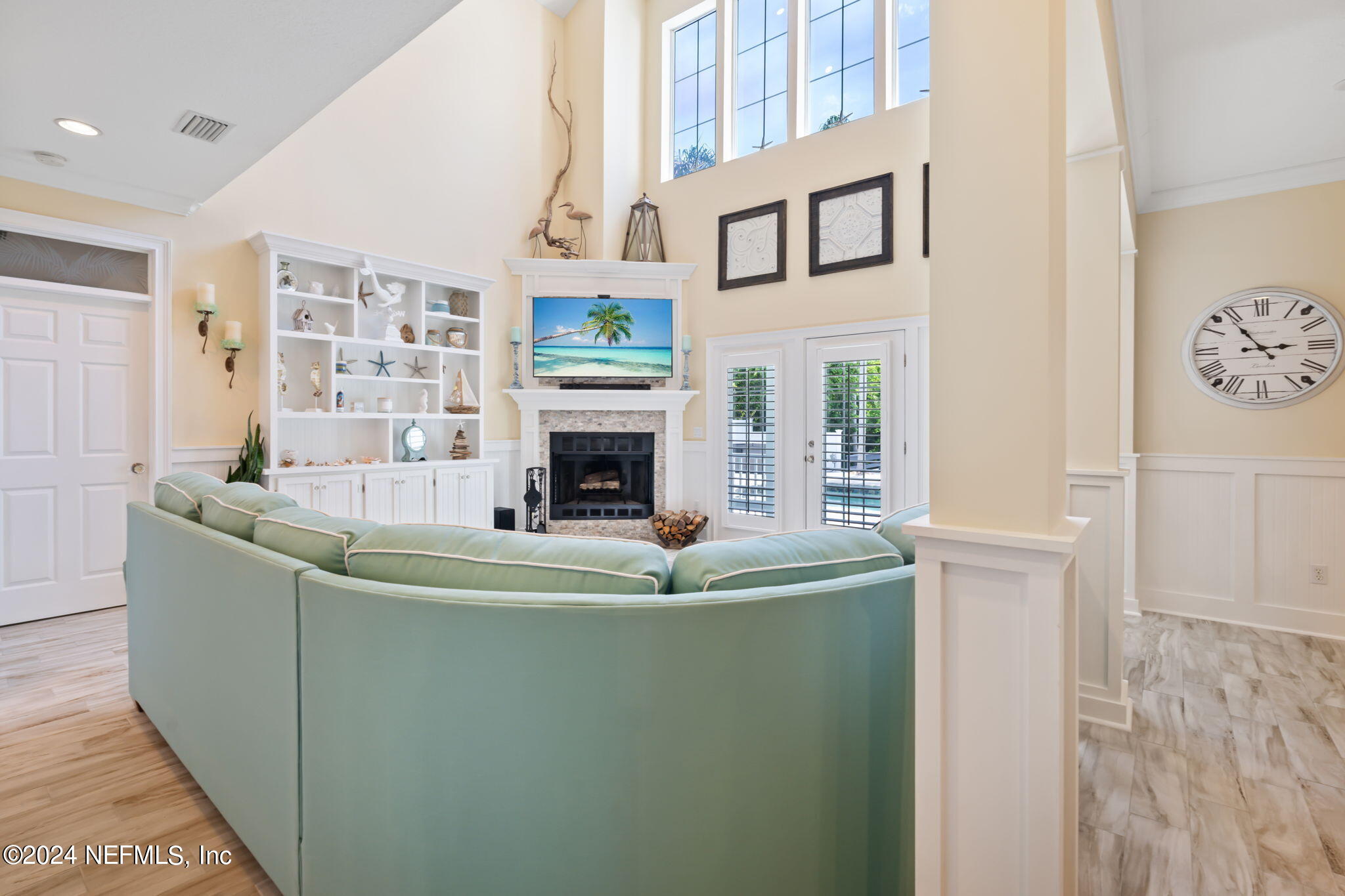 6737 HIDDEN CREEK Boulevard