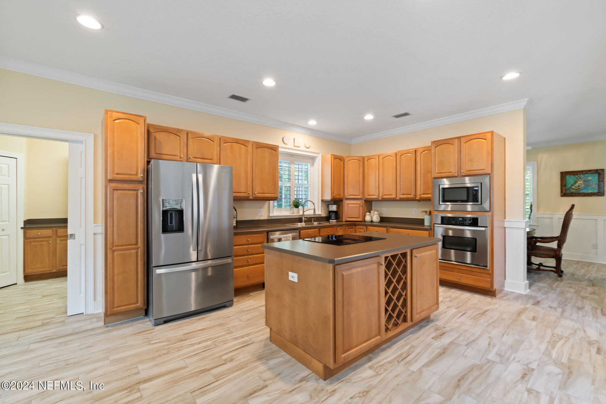 6737 HIDDEN CREEK Boulevard