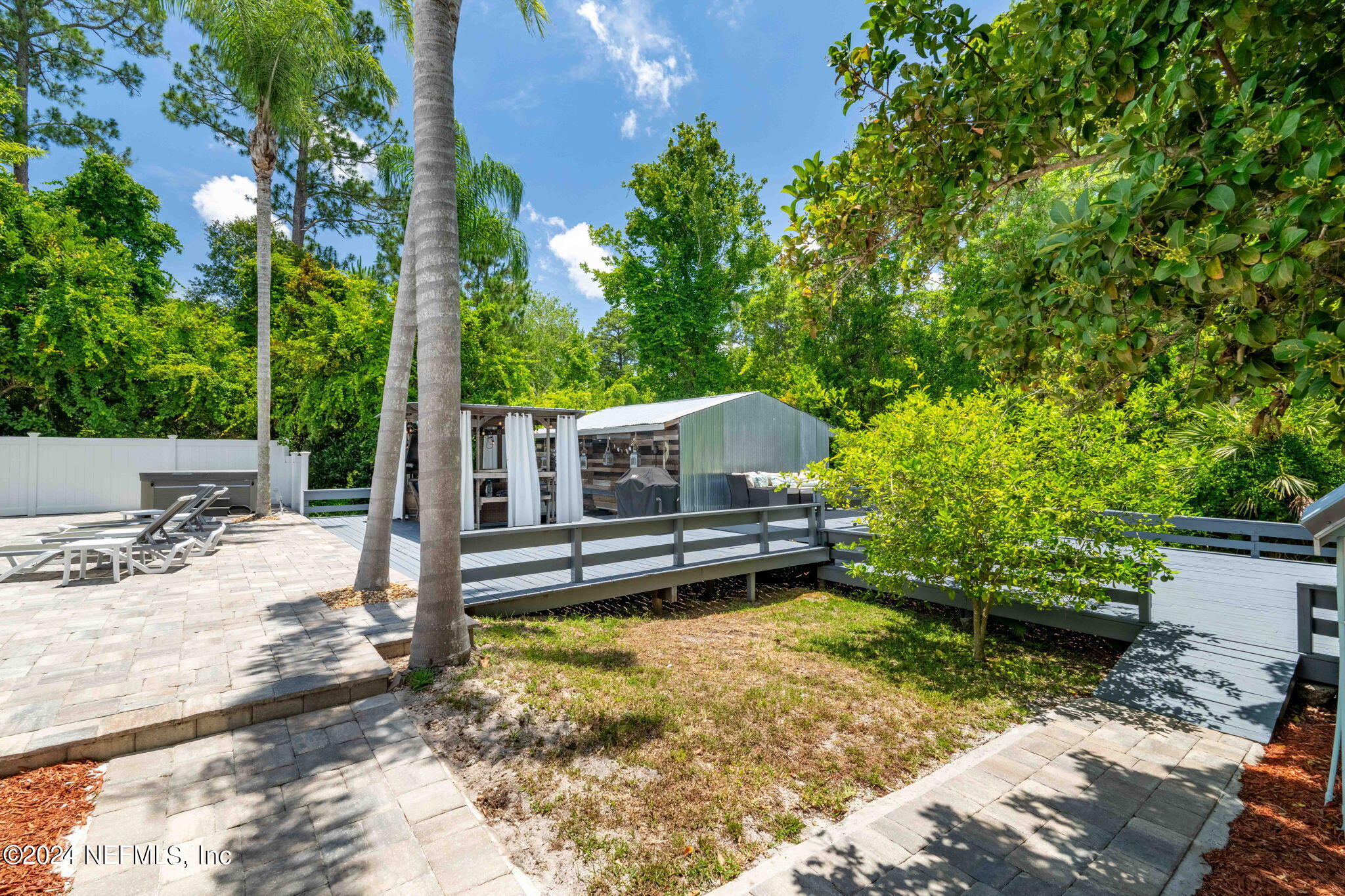 6737 HIDDEN CREEK Boulevard