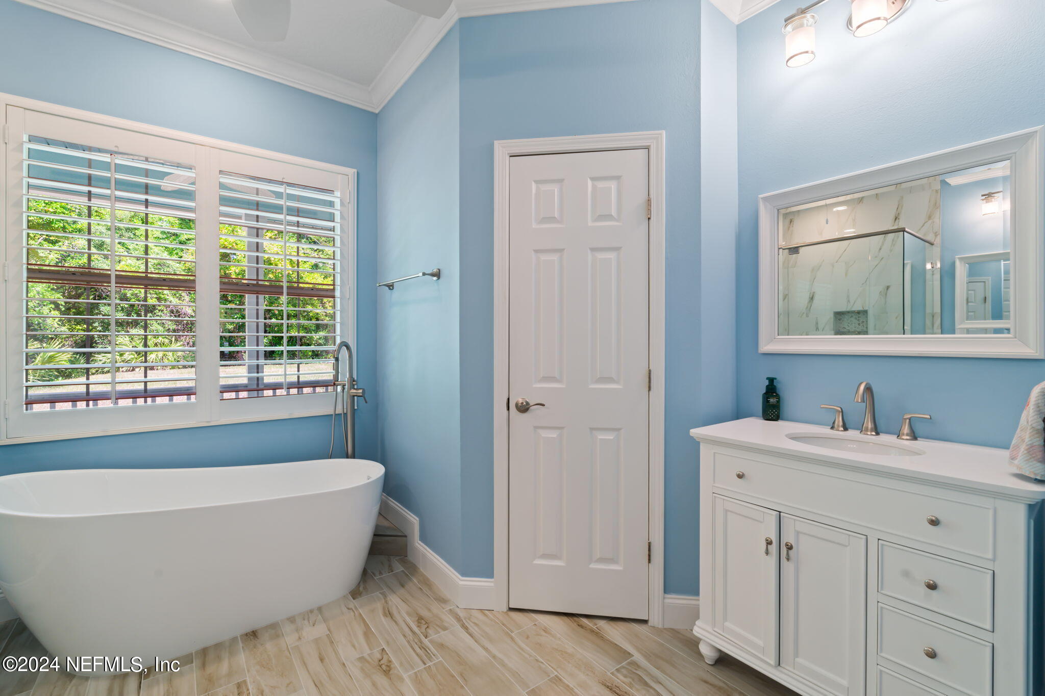 6737 HIDDEN CREEK Boulevard