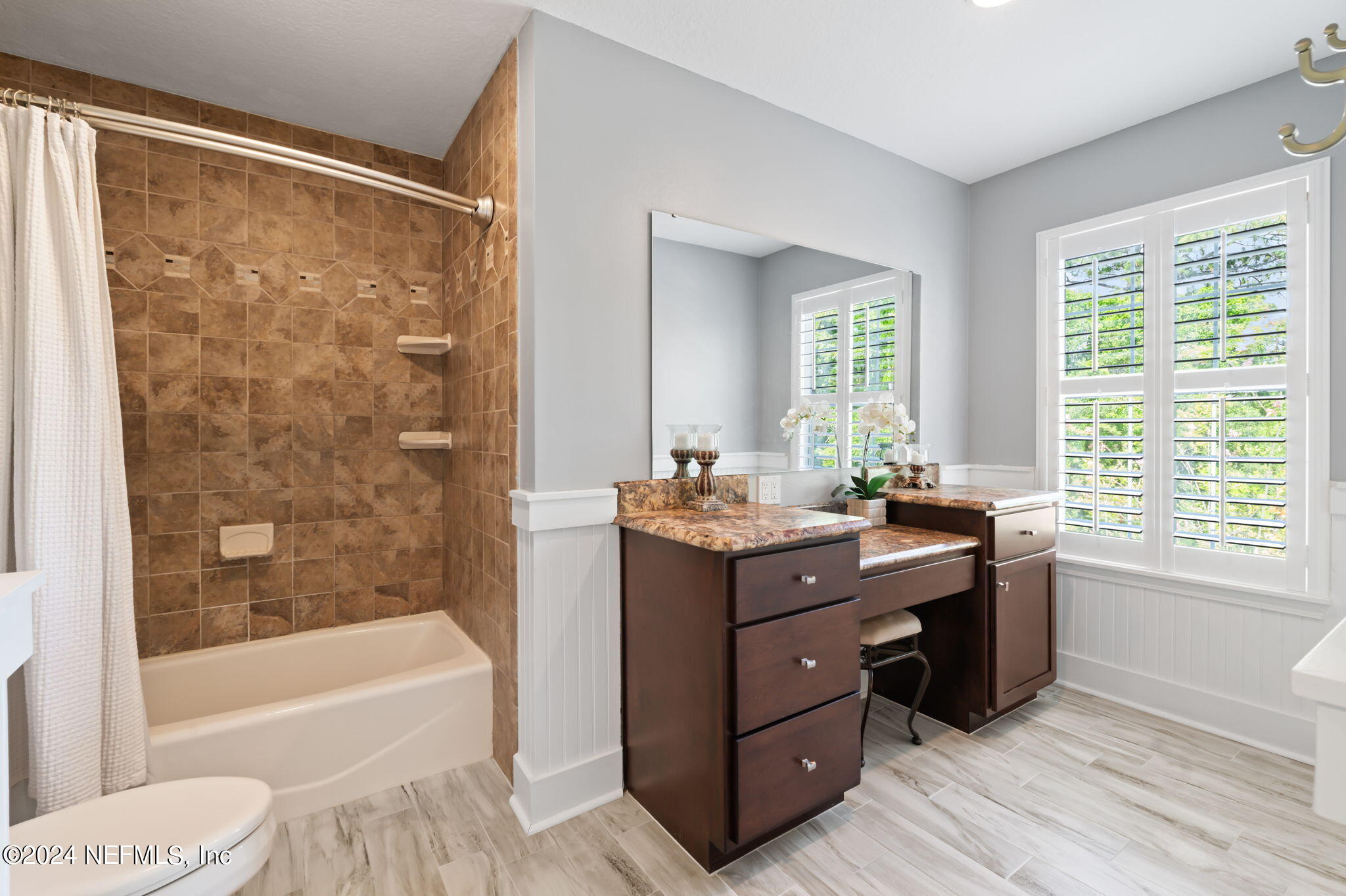 6737 HIDDEN CREEK Boulevard