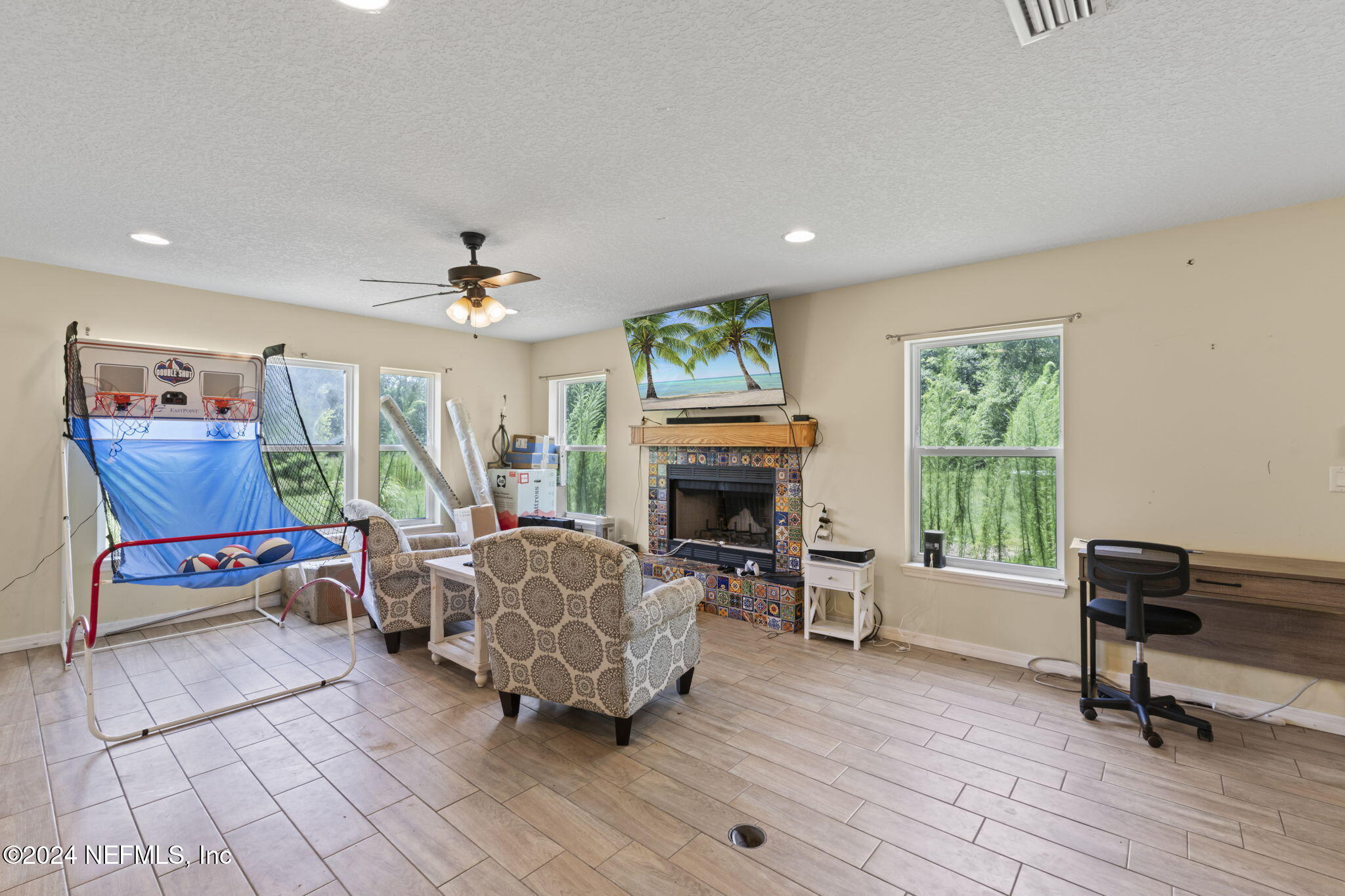 4254 FALCON RUN Lane