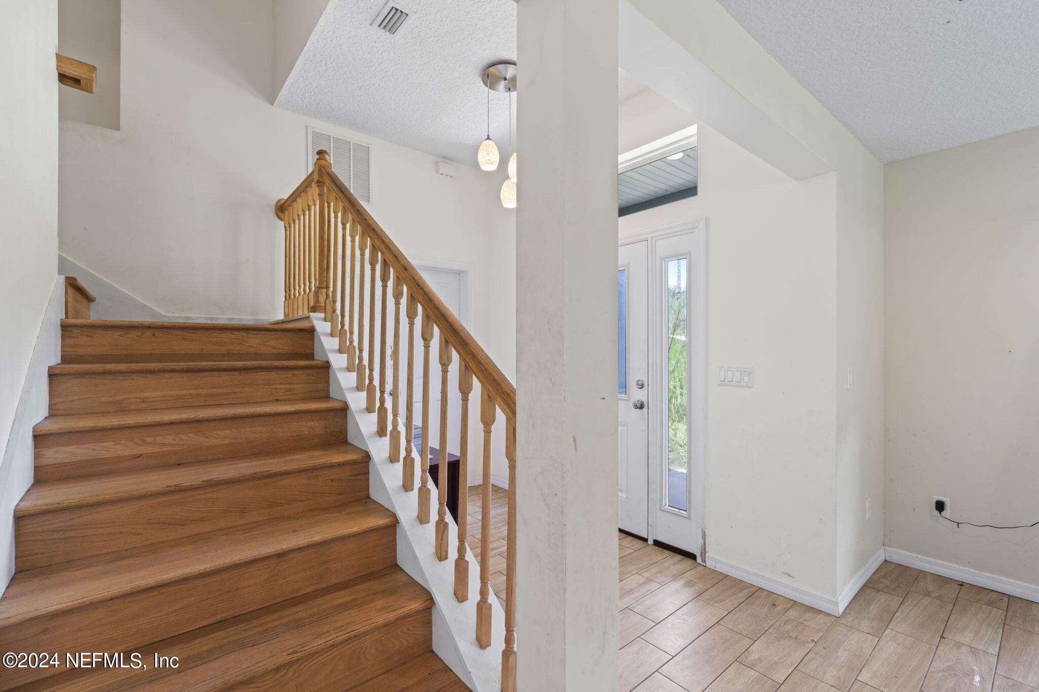 4254 FALCON RUN Lane