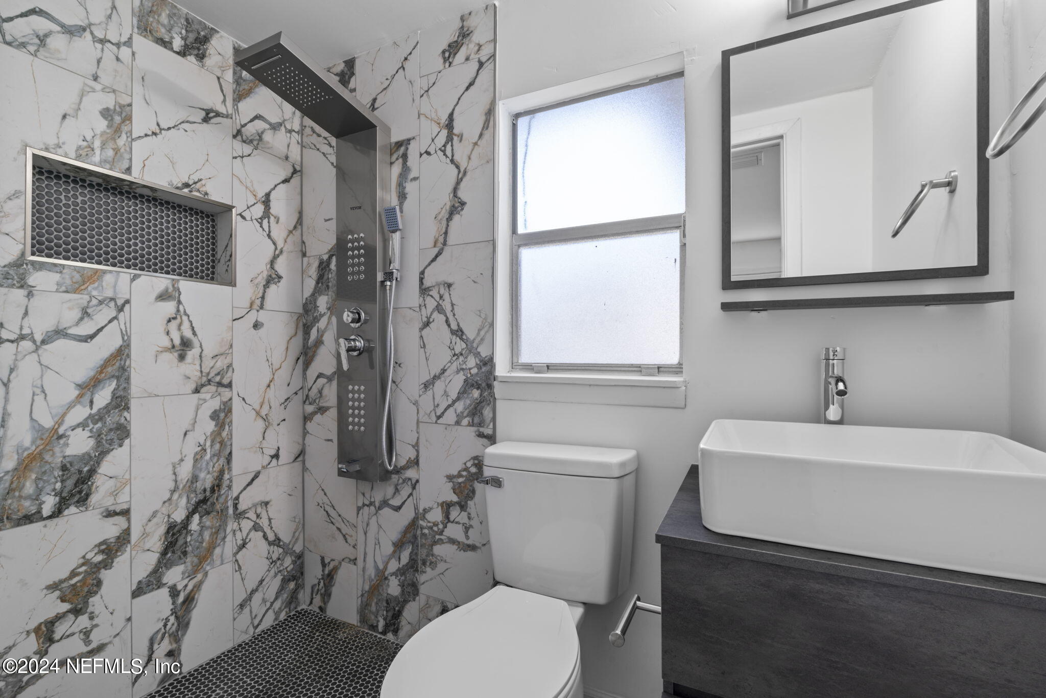 7622 HAMMOND Boulevard