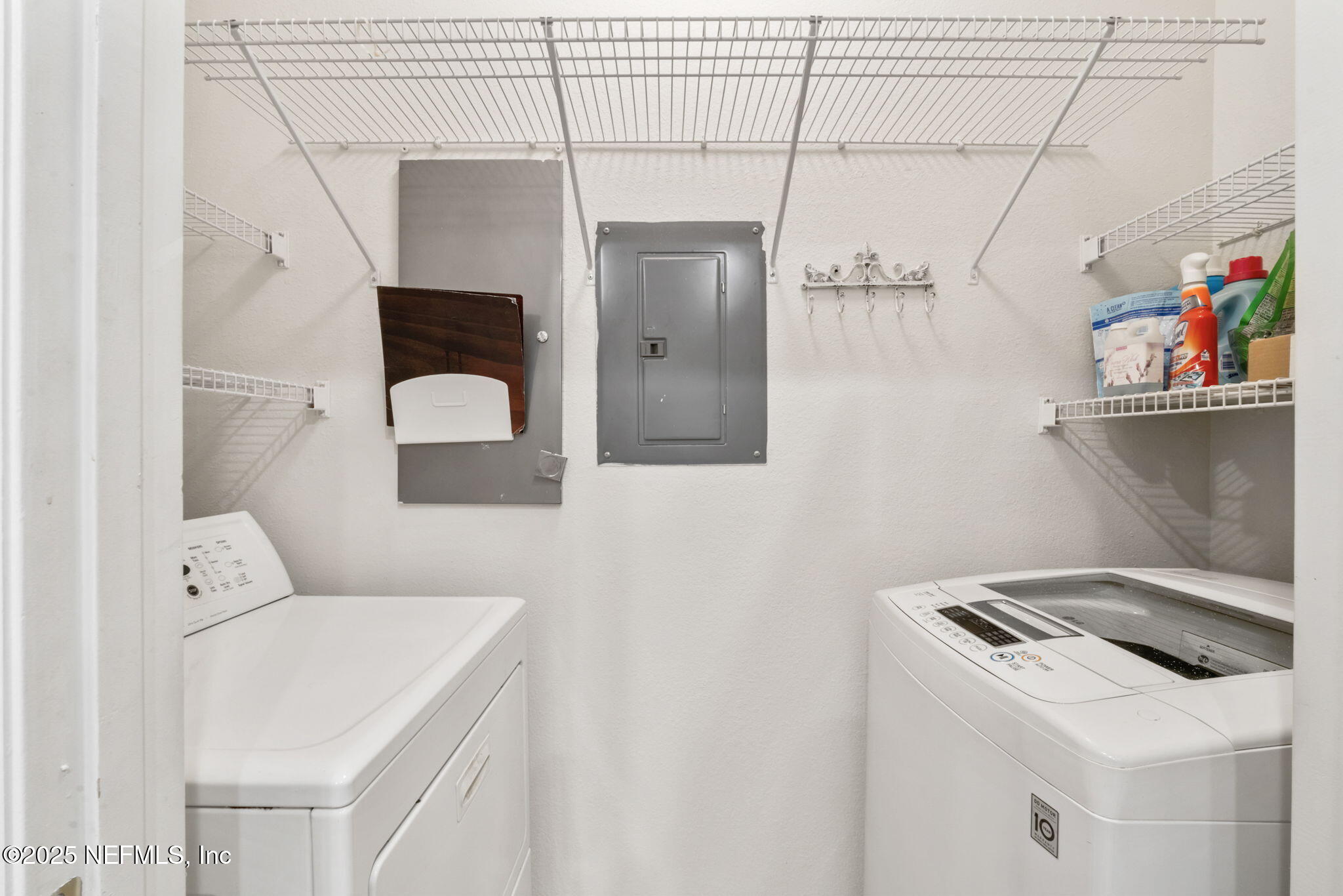 10901 BURNT MILL Road, 2204