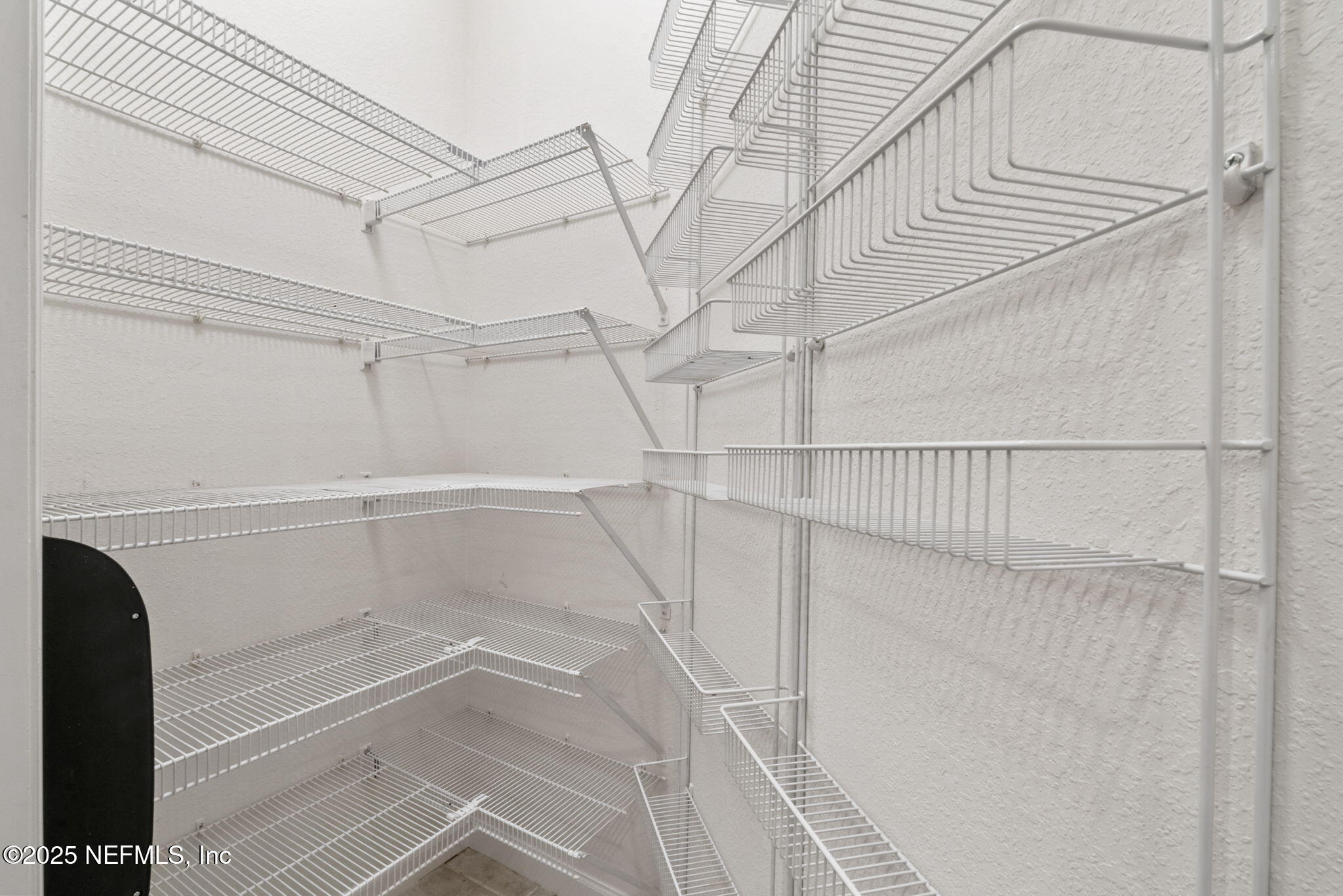 10901 BURNT MILL Road, 2204