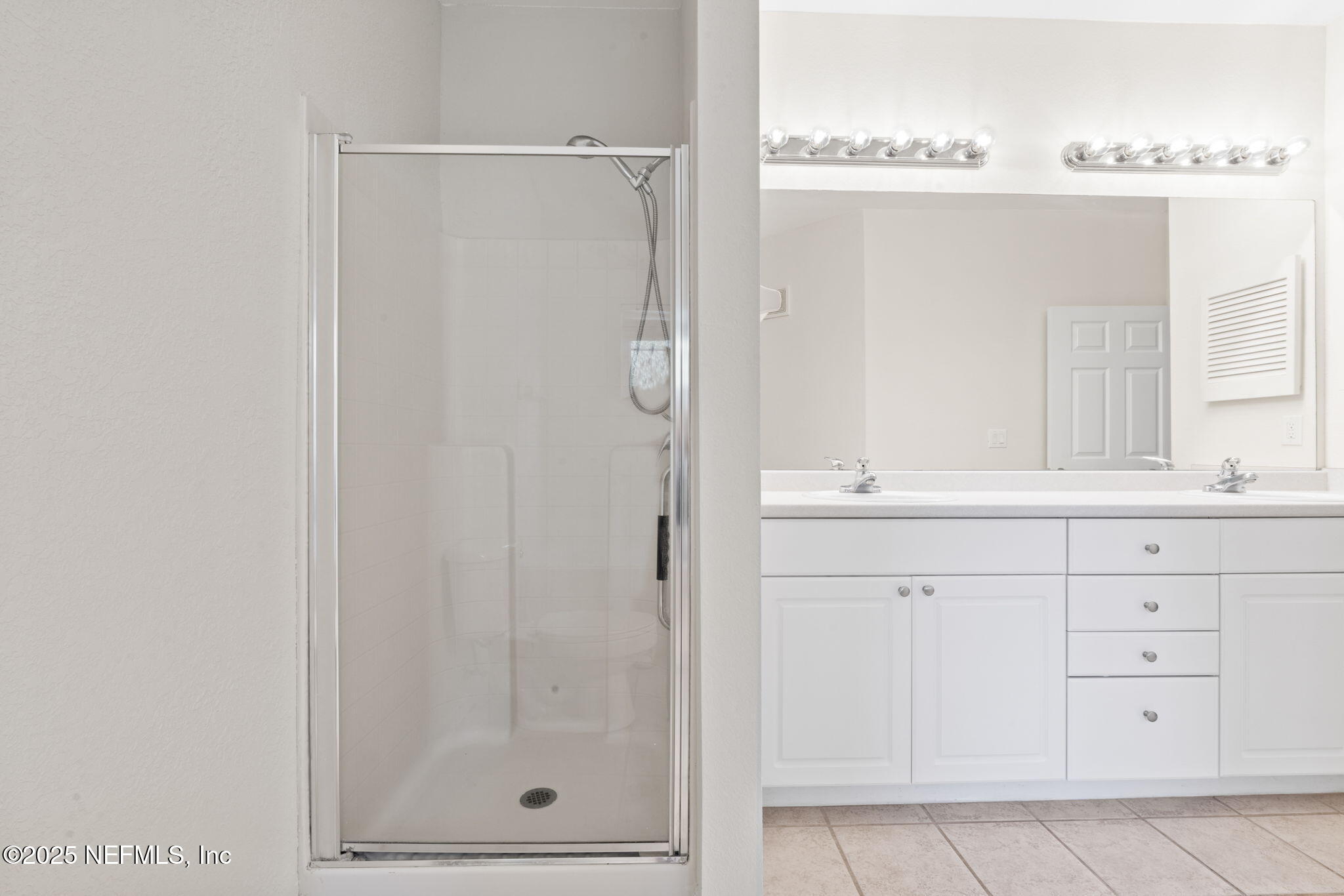 10901 BURNT MILL Road, 2204