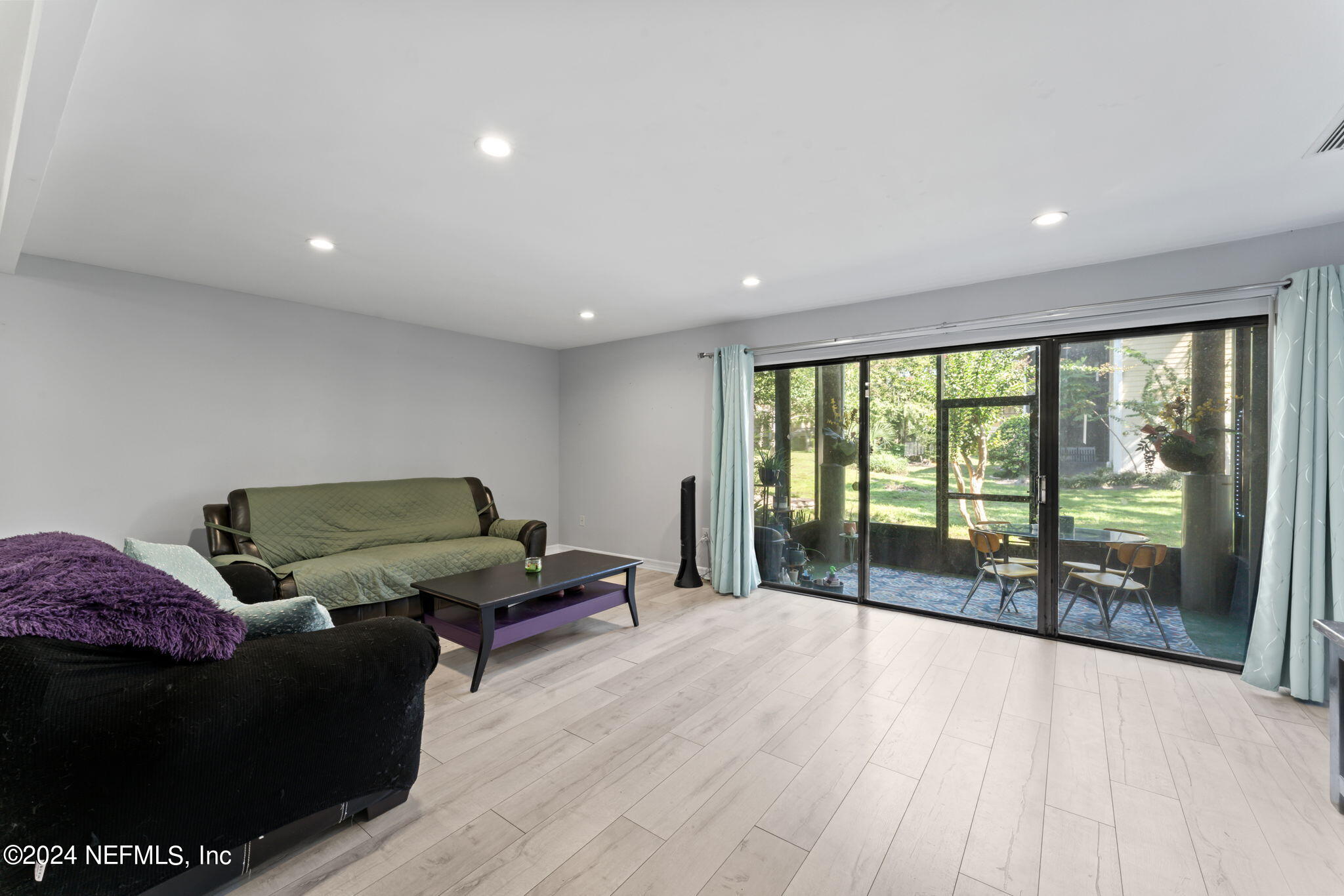 7852 PLAYA DEL REY Court, 7852