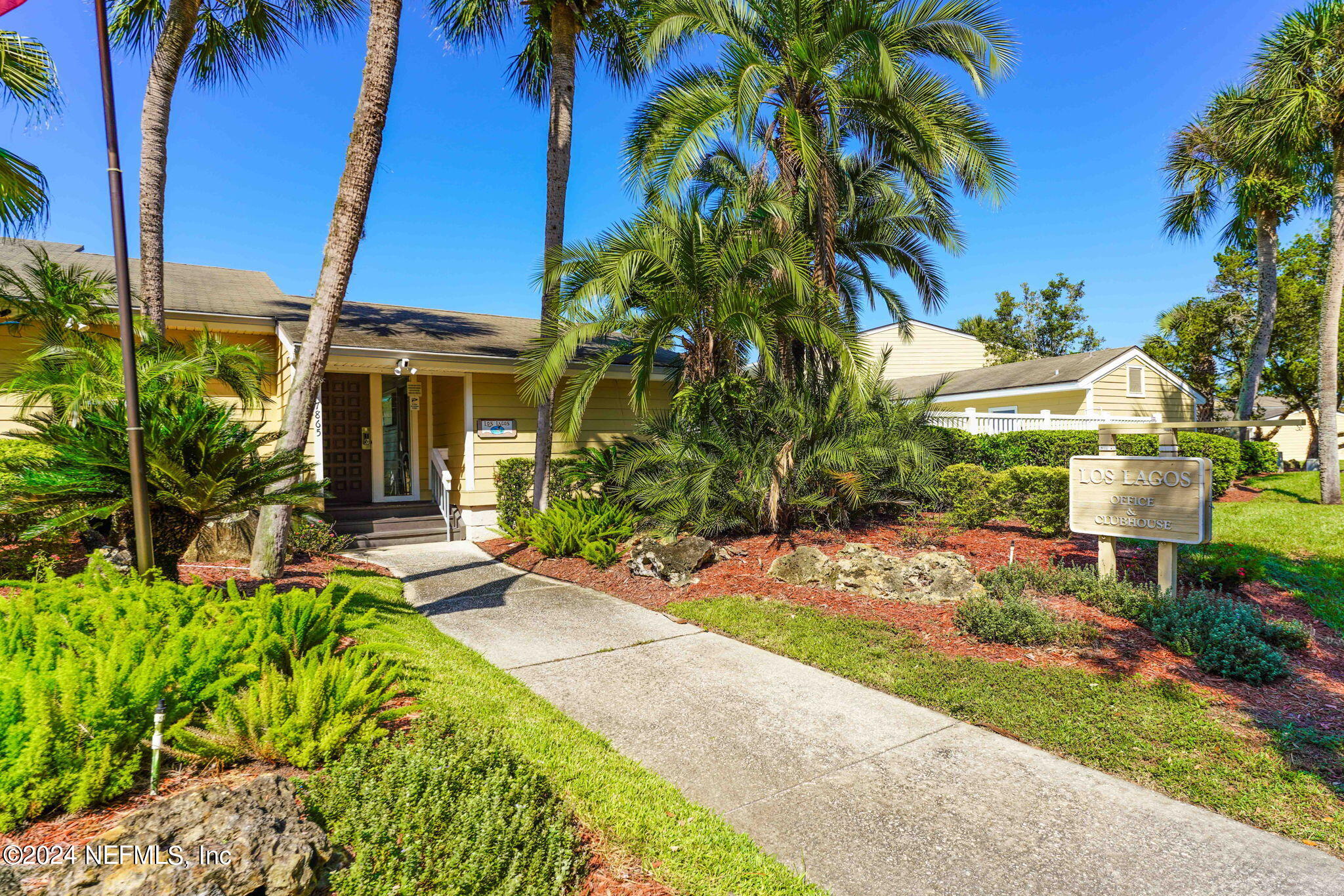 7852 PLAYA DEL REY Court, 7852