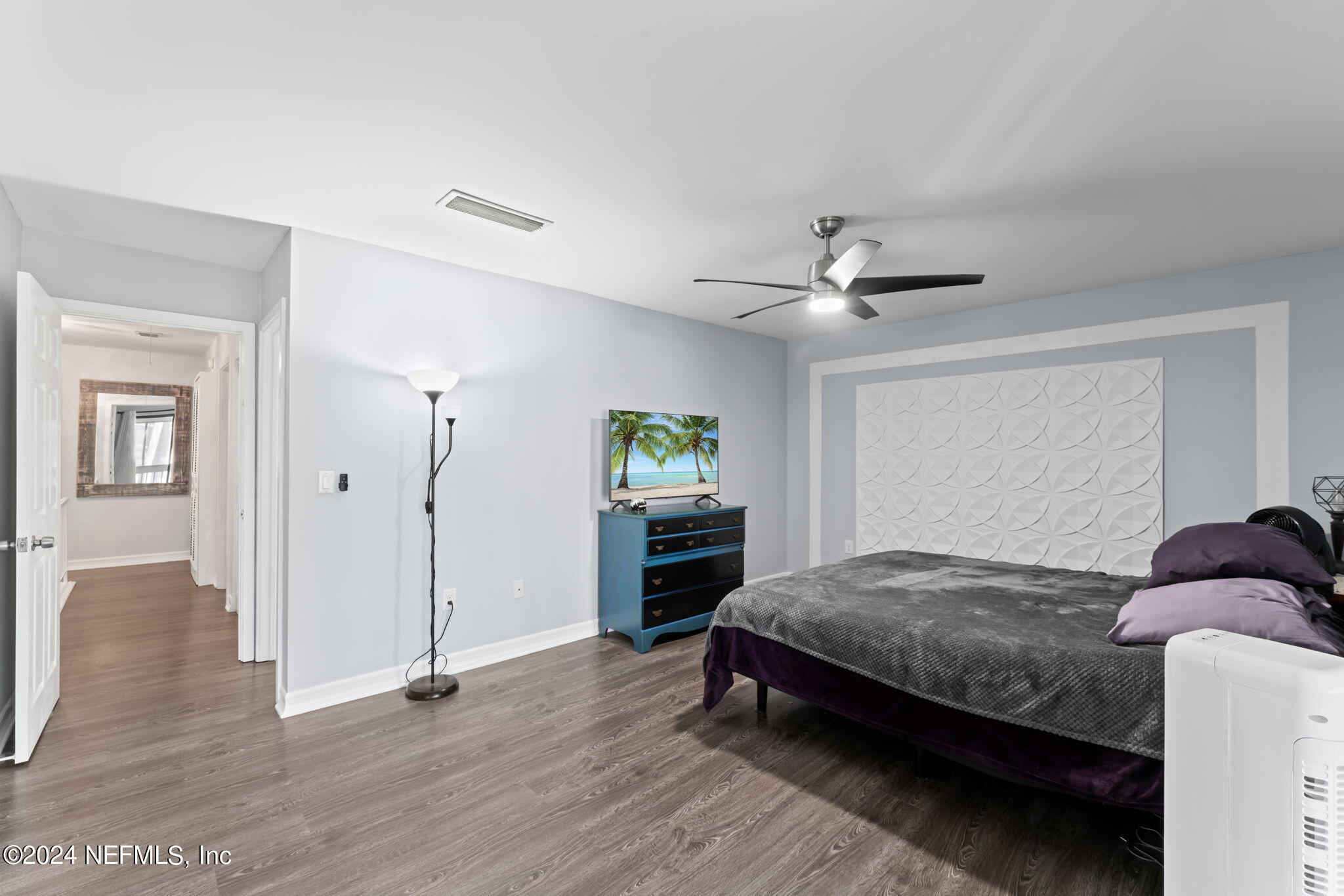 7852 PLAYA DEL REY Court, 7852