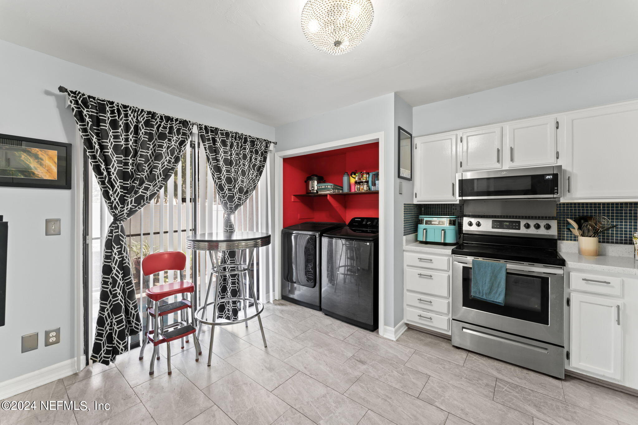 7852 PLAYA DEL REY Court, 7852