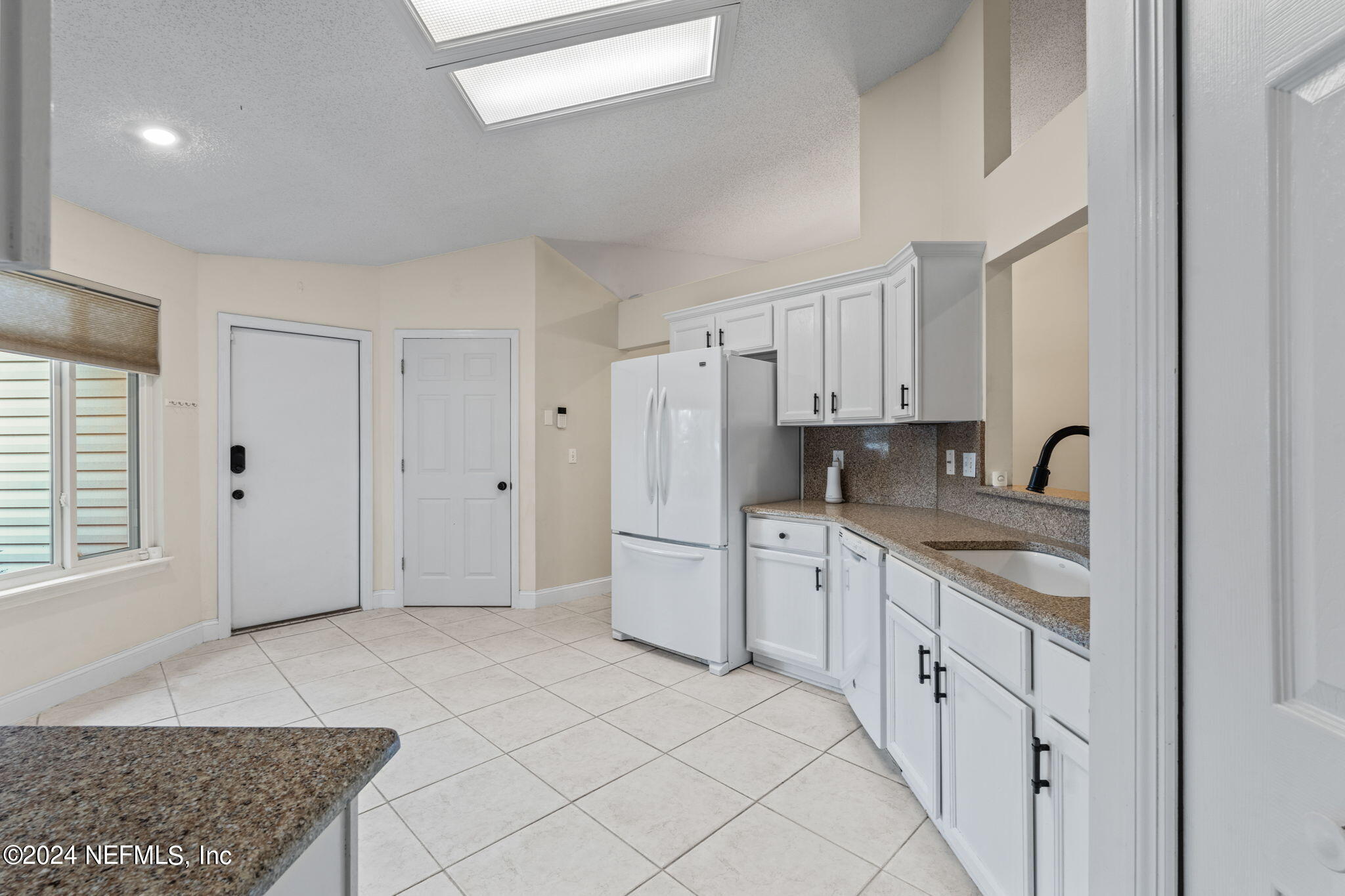 13025 KERNAN MILL Lane S