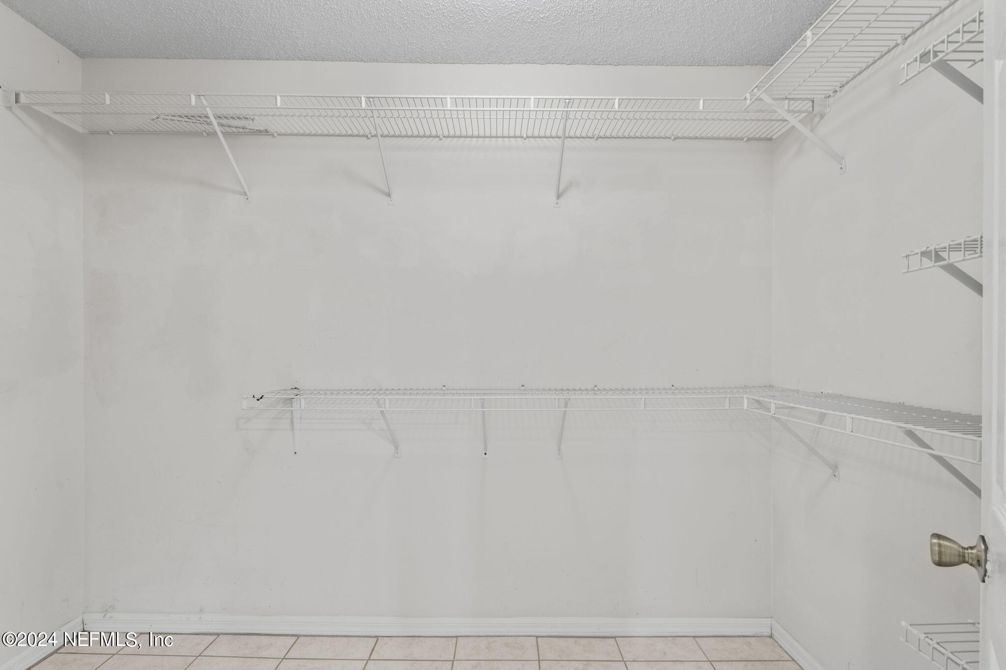 13025 KERNAN MILL Lane S