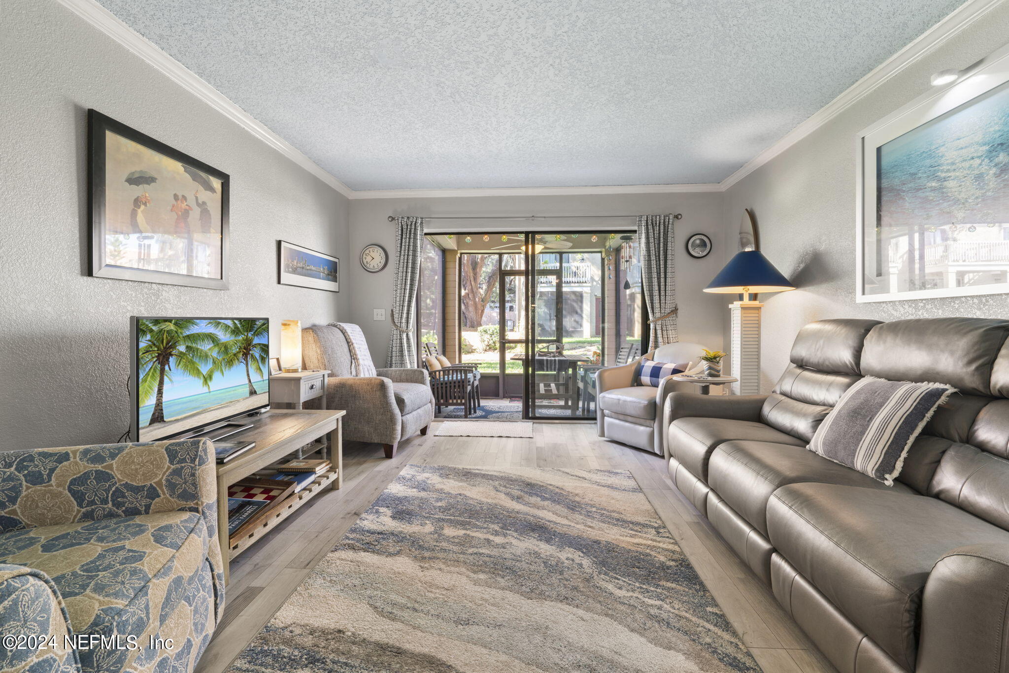 5811 ATLANTIC Boulevard, 117