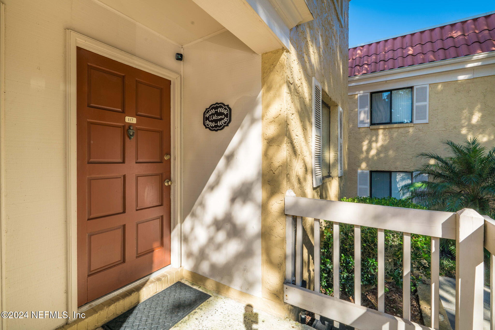 5811 ATLANTIC Boulevard, 117