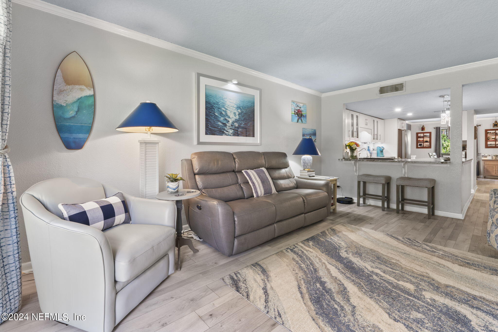 5811 ATLANTIC Boulevard, 117