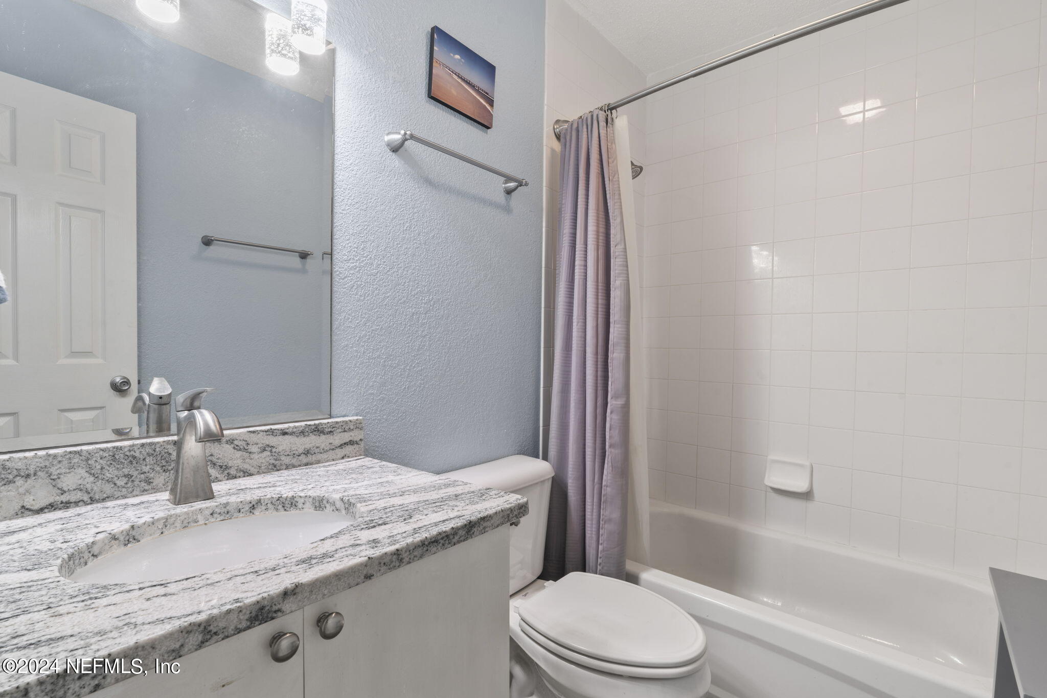 5811 ATLANTIC Boulevard, 117