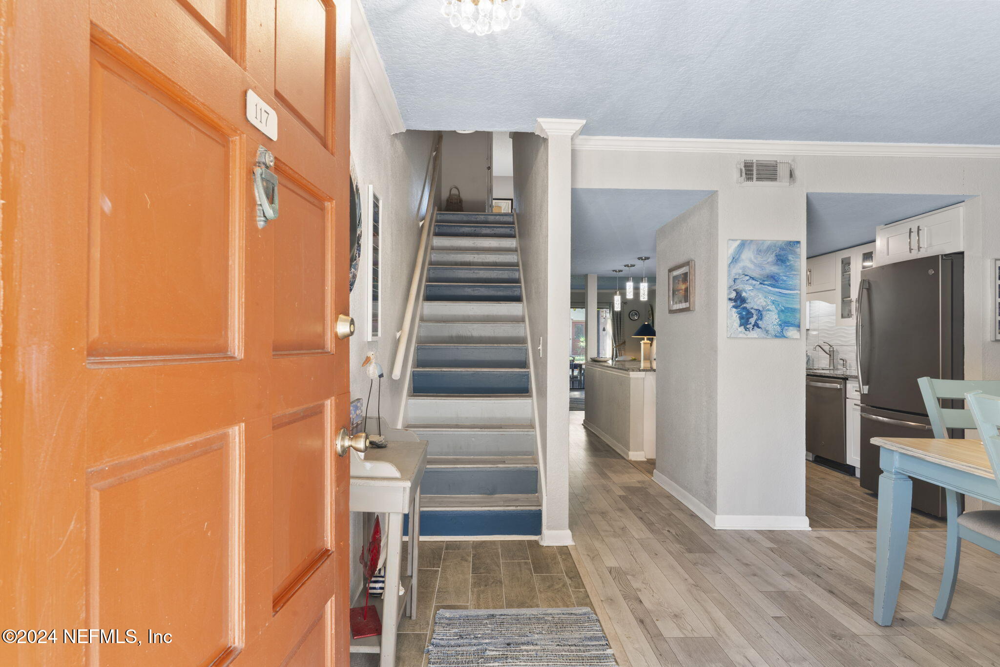 5811 ATLANTIC Boulevard, 117