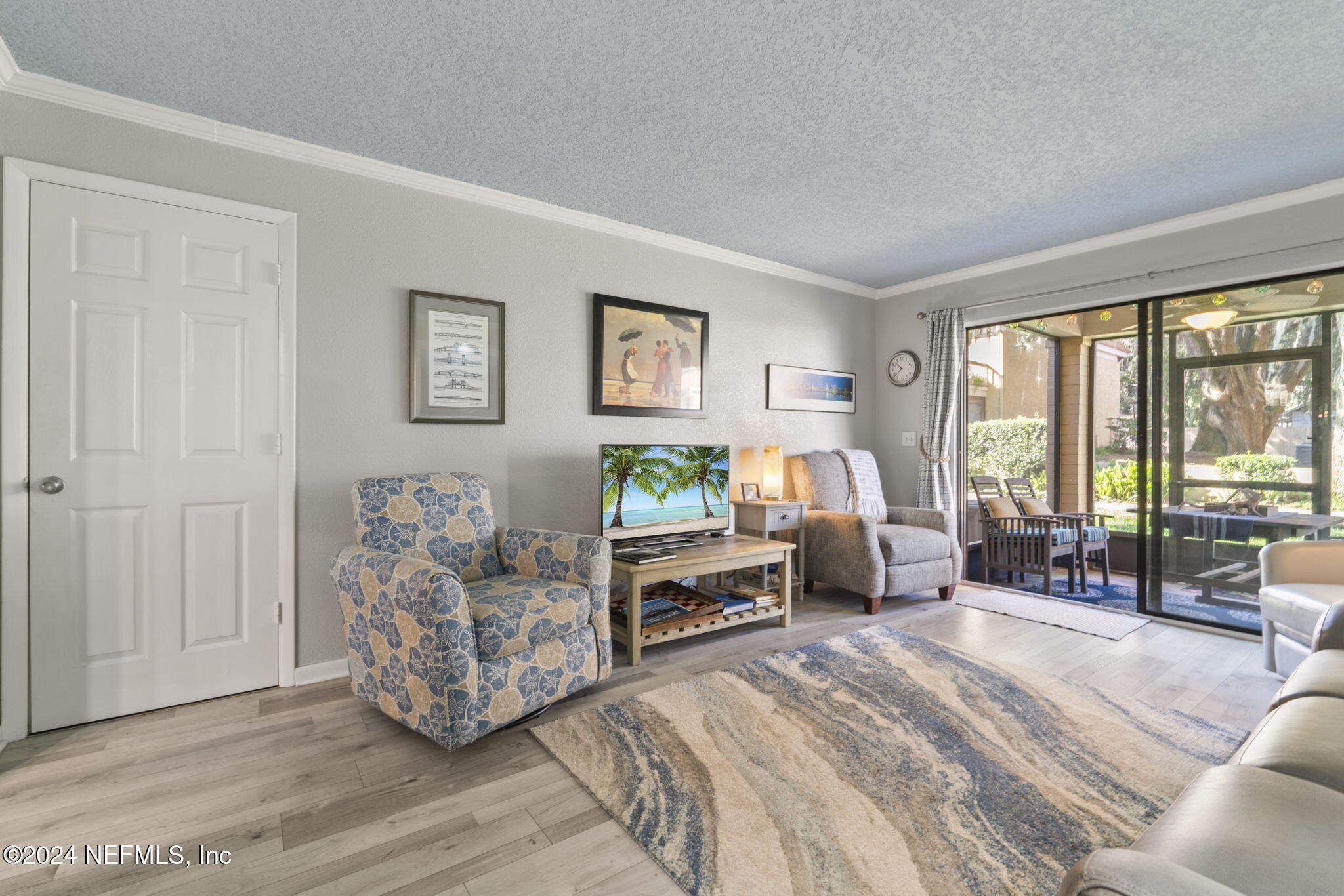 5811 ATLANTIC Boulevard, 117