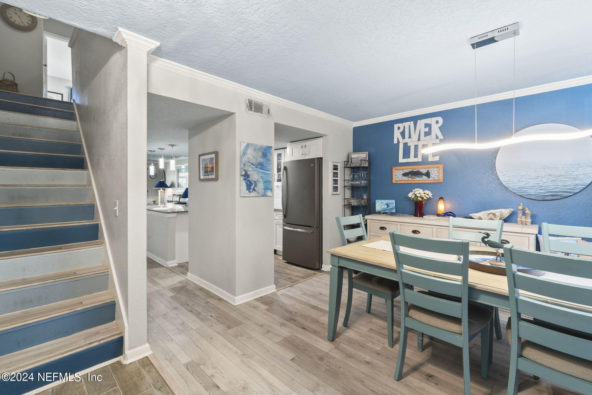 5811 ATLANTIC Boulevard, 117