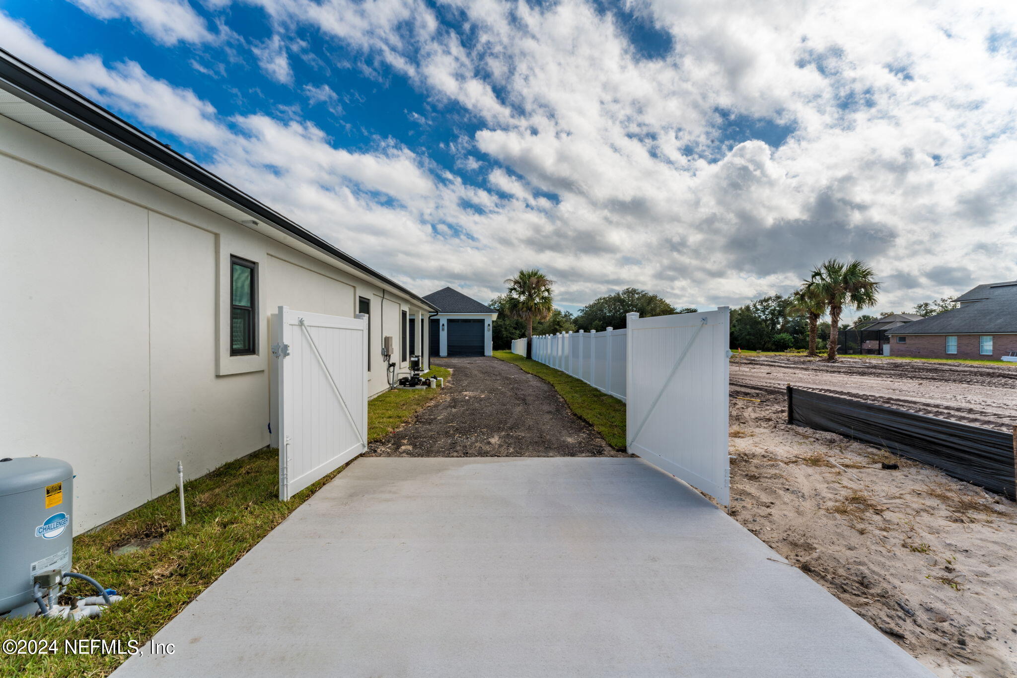 9149 WOODSMAN COVE Lane