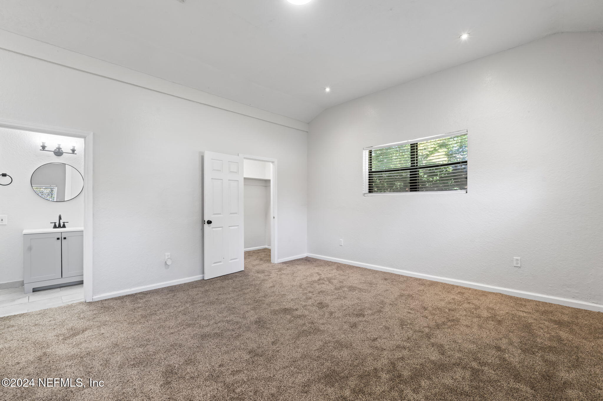 7548 EPPERSON Avenue