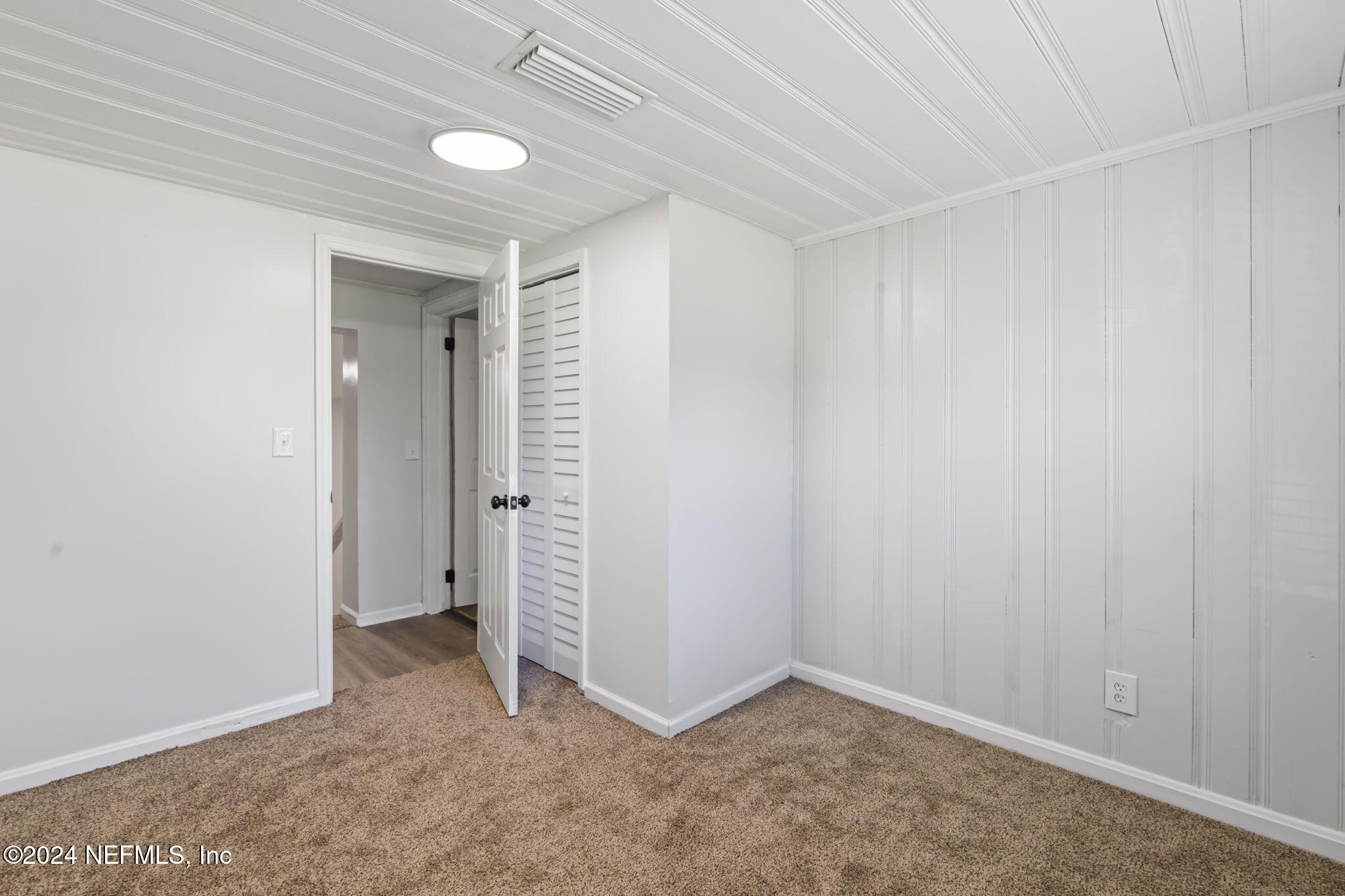 7548 EPPERSON Avenue