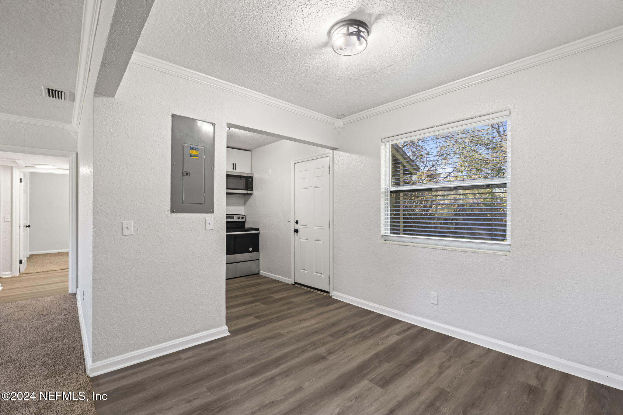 7548 EPPERSON Avenue