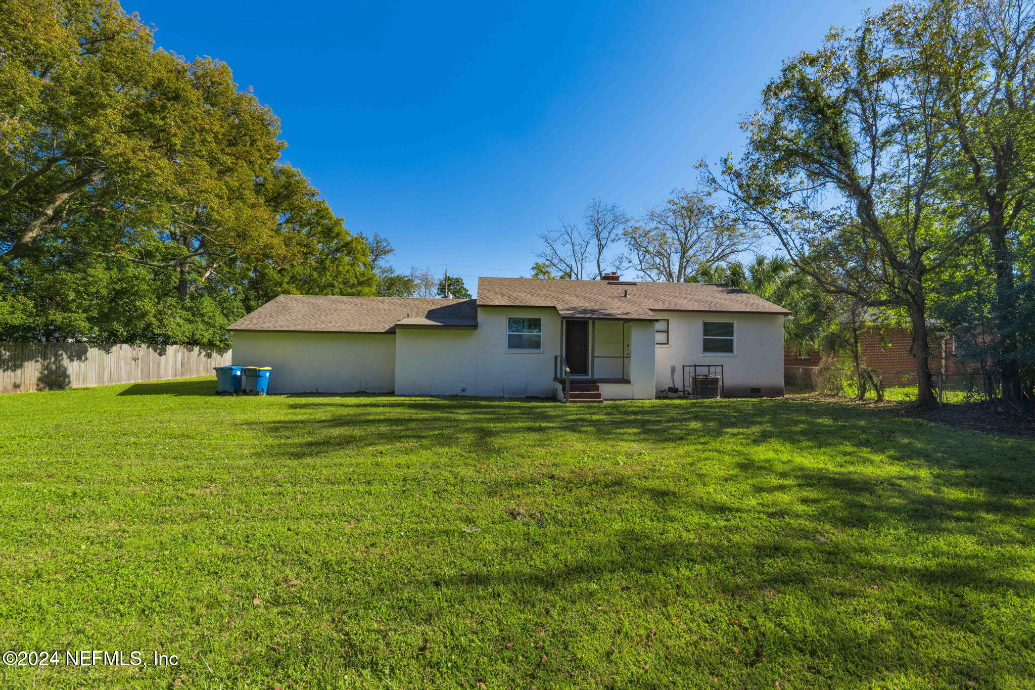 7548 EPPERSON Avenue