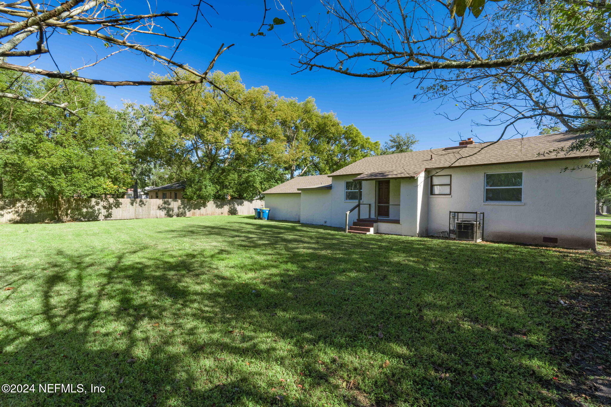 7548 EPPERSON Avenue