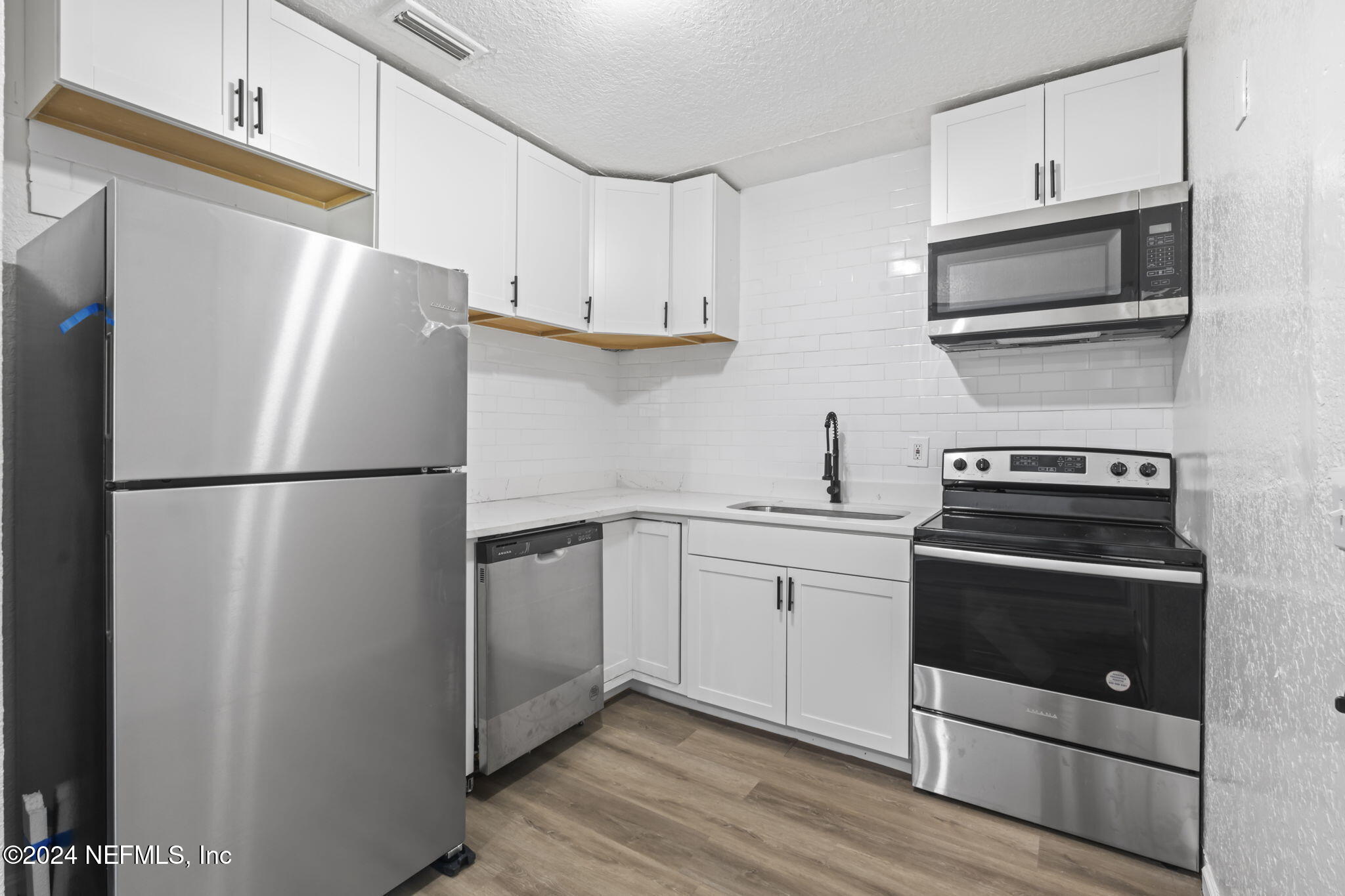 7548 EPPERSON Avenue