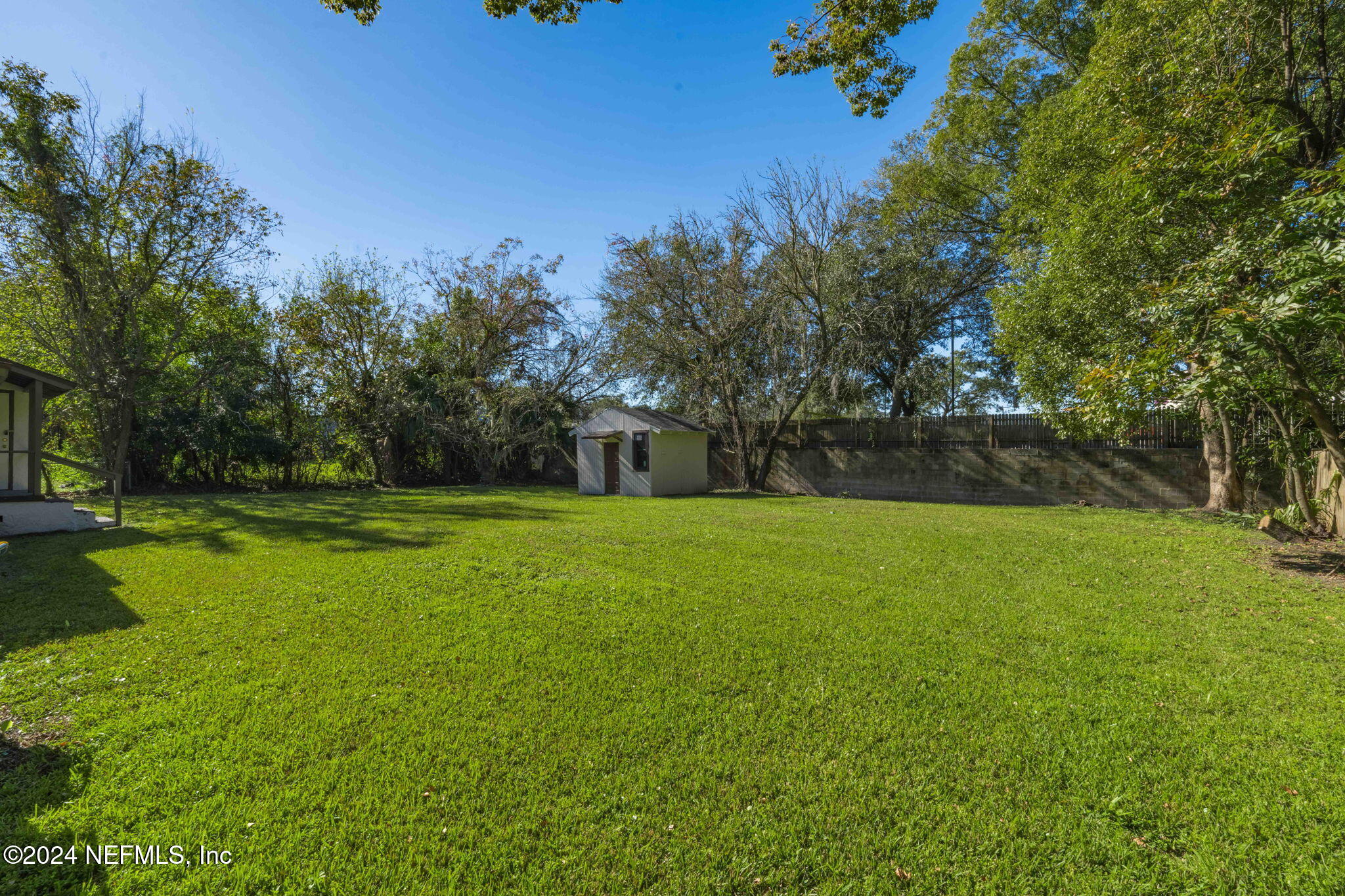 7548 EPPERSON Avenue