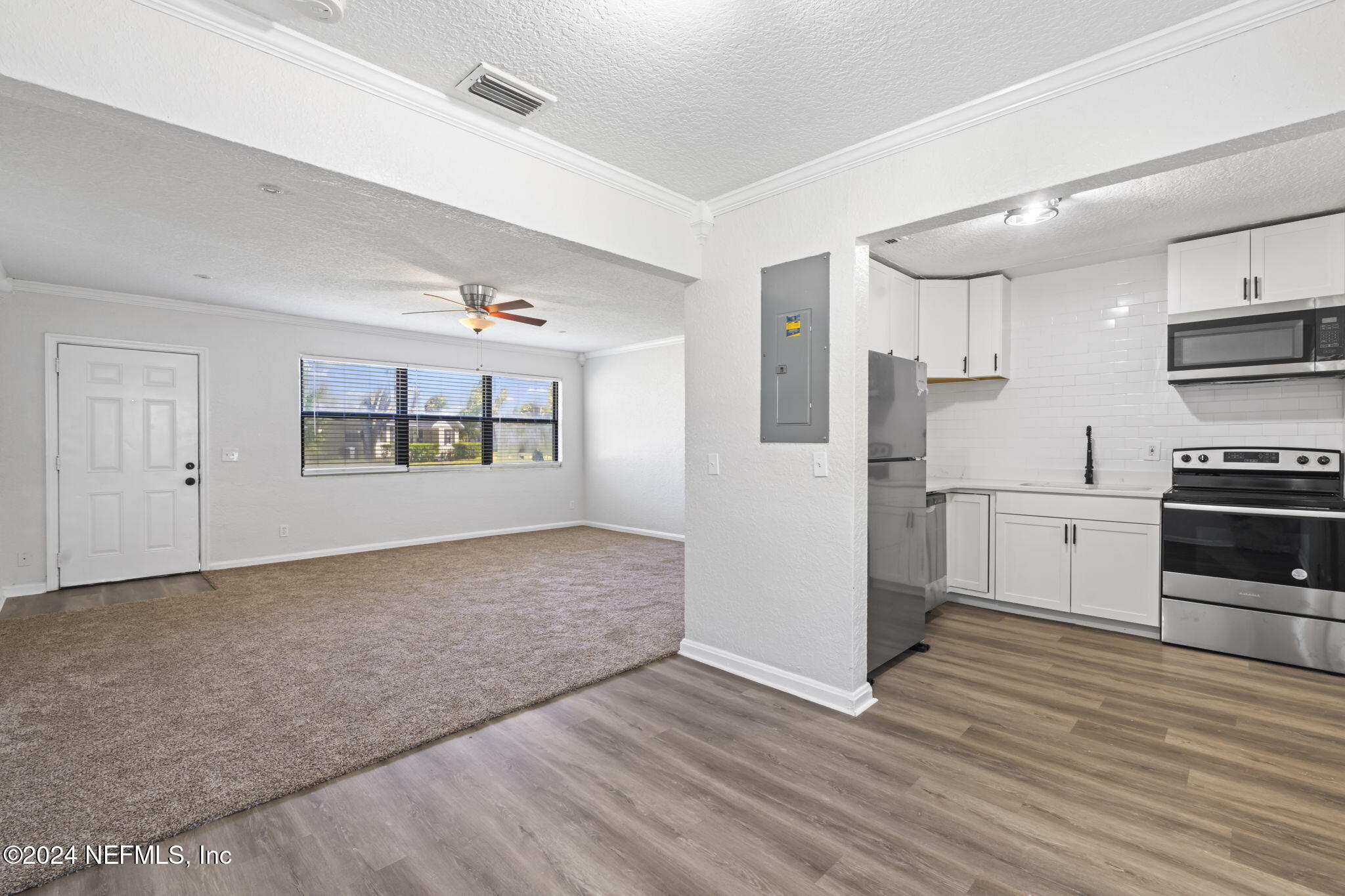 7548 EPPERSON Avenue