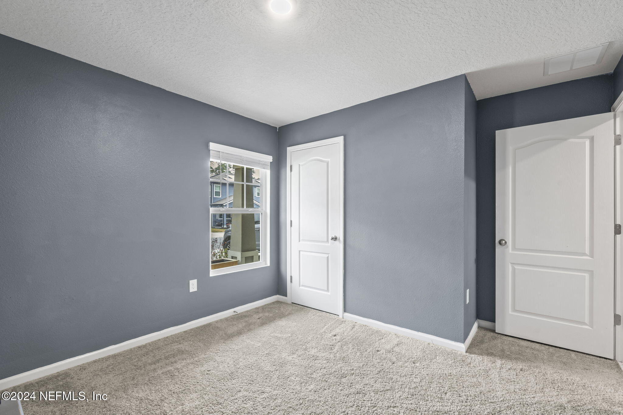 75143 NASSAU STATION Way