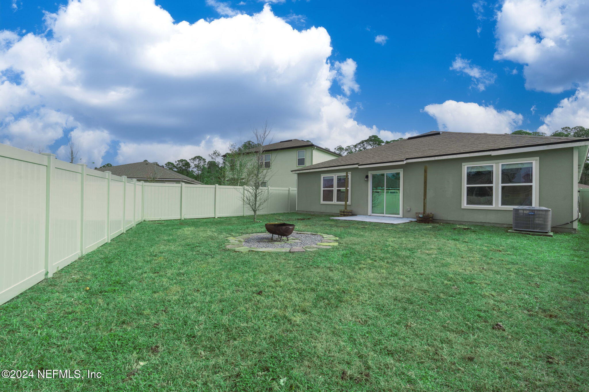 75143 NASSAU STATION Way